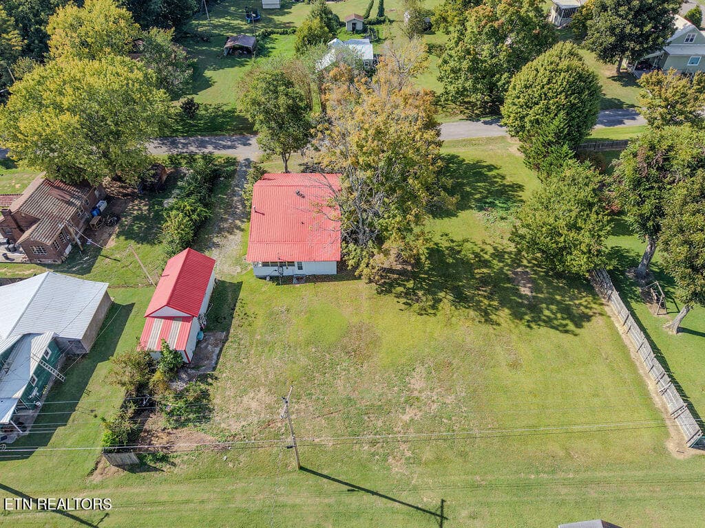 DJI_20261006153949_0073_D - 619 Indiana Ave, Etowah, TN 37331, Etowah
