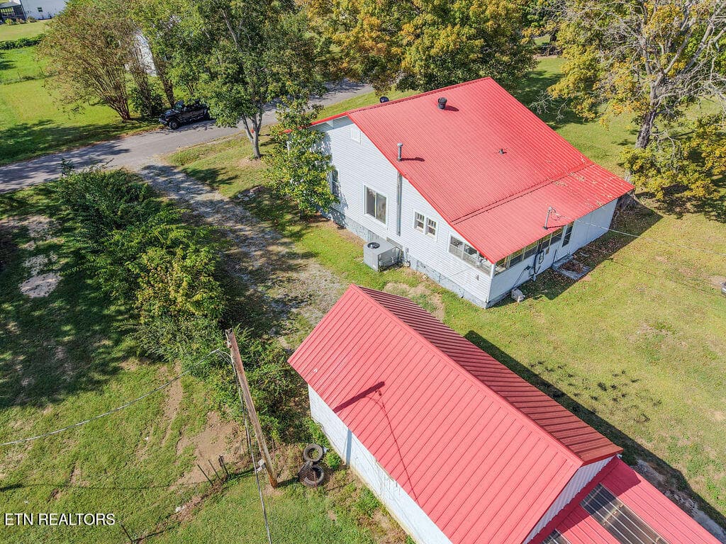 DJI_20261006154038_0074_D - 619 Indiana Ave, Etowah, TN 37331, Etowah
