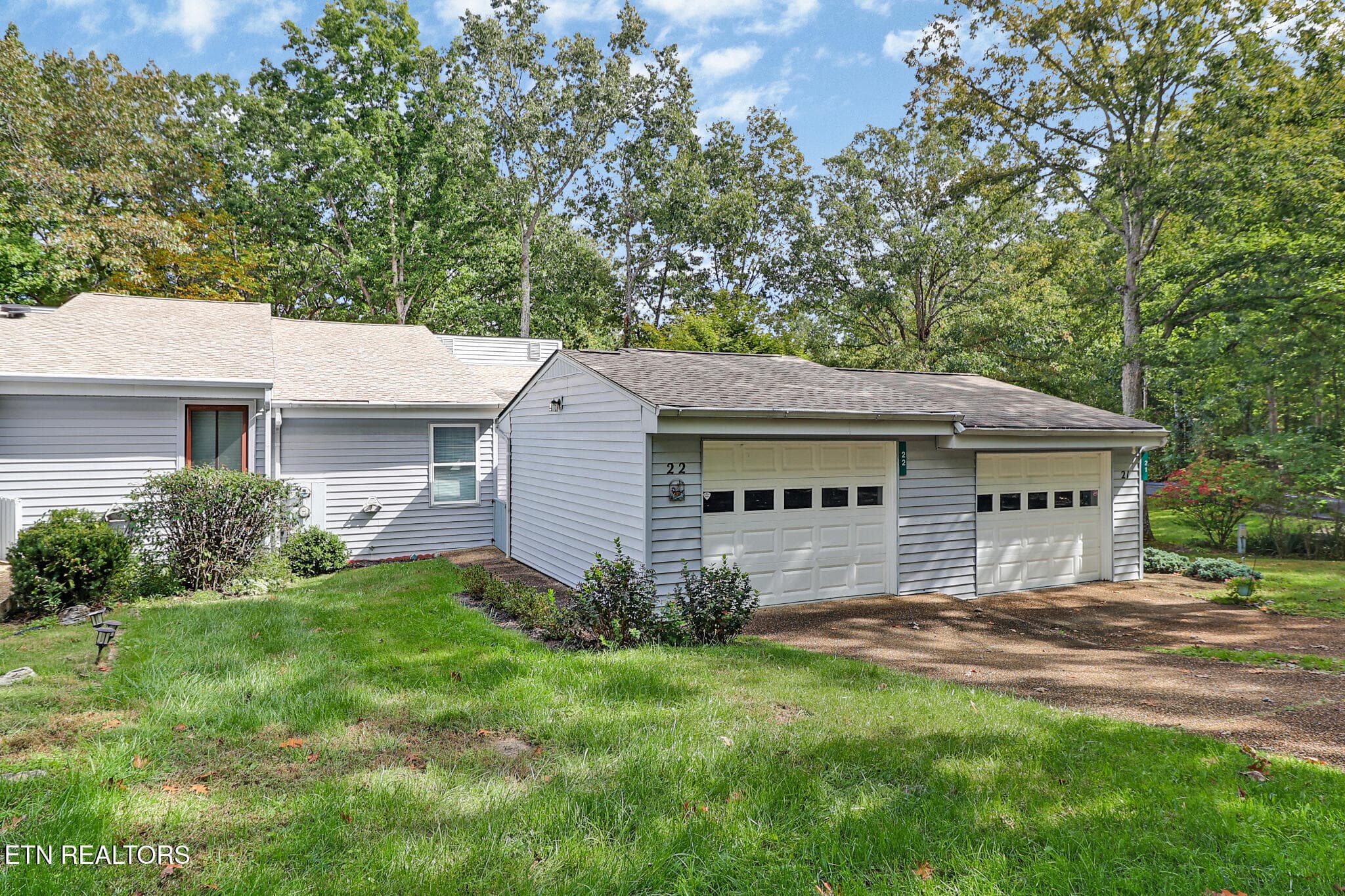 n44a1983-n44a1987 - 22 Woodland Terrace, Crossville, TN 38558, Crossville