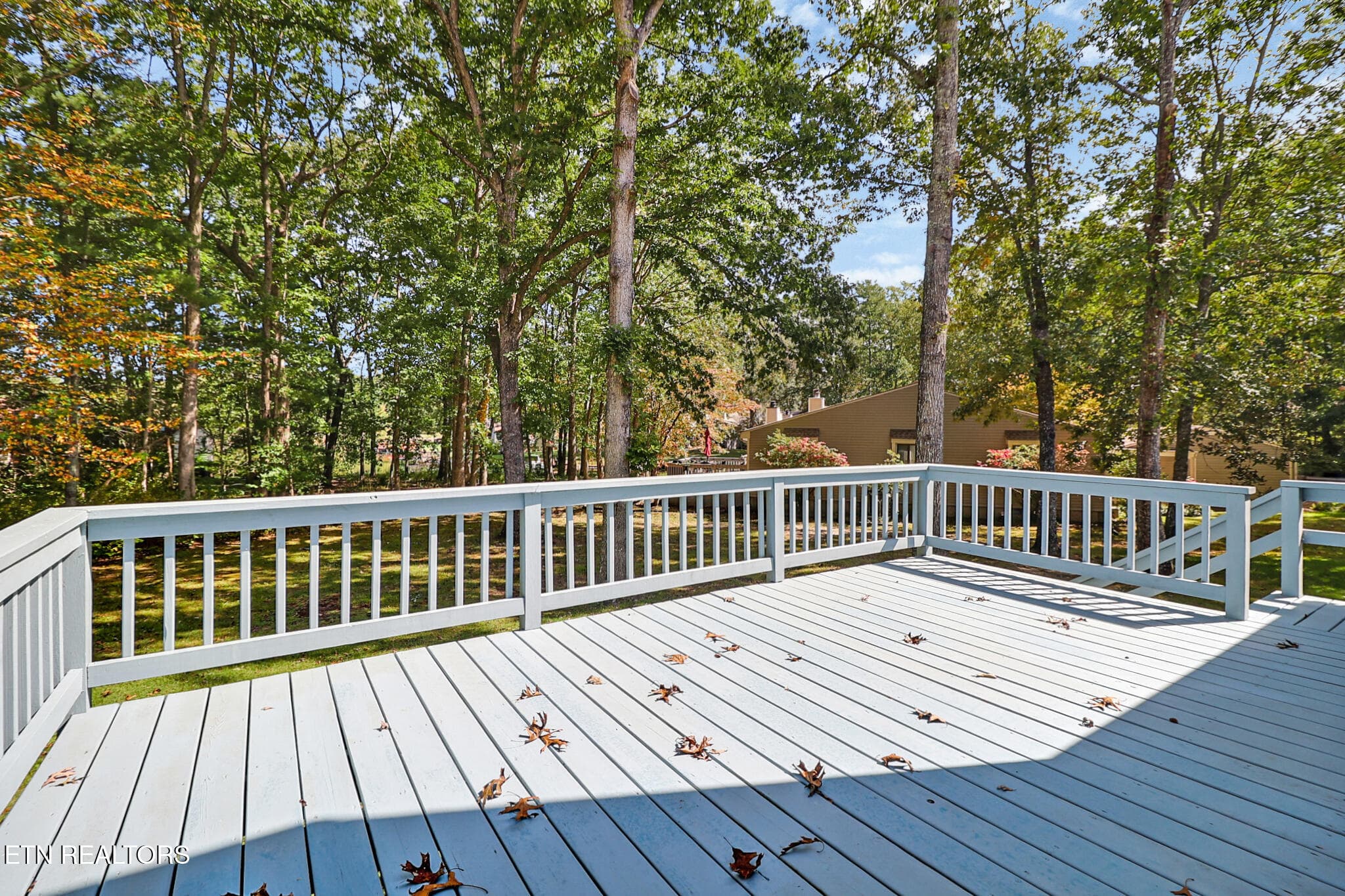 n44a2098-n44a2102 - 22 Woodland Terrace, Crossville, TN 38558, Crossville