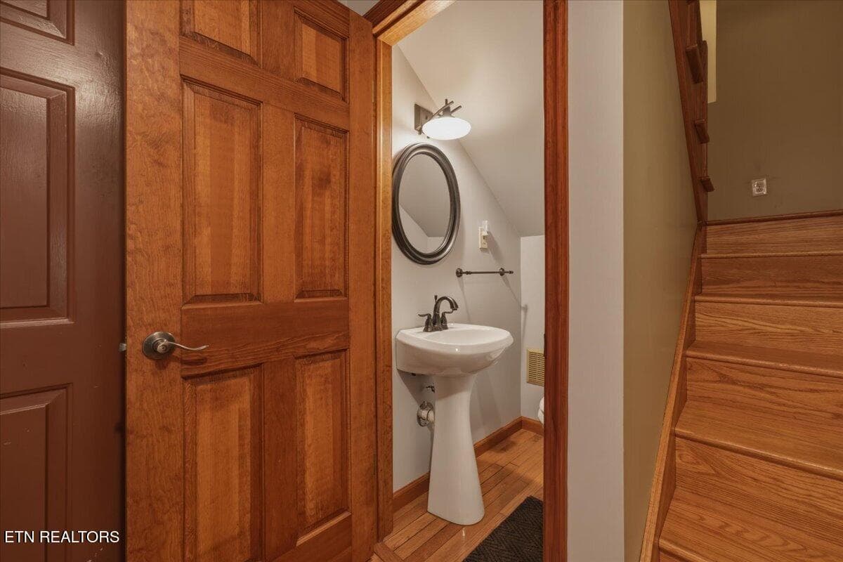 28-Half Bath - 309 Tigitsi Way, Loudon, TN 37774, Loudon