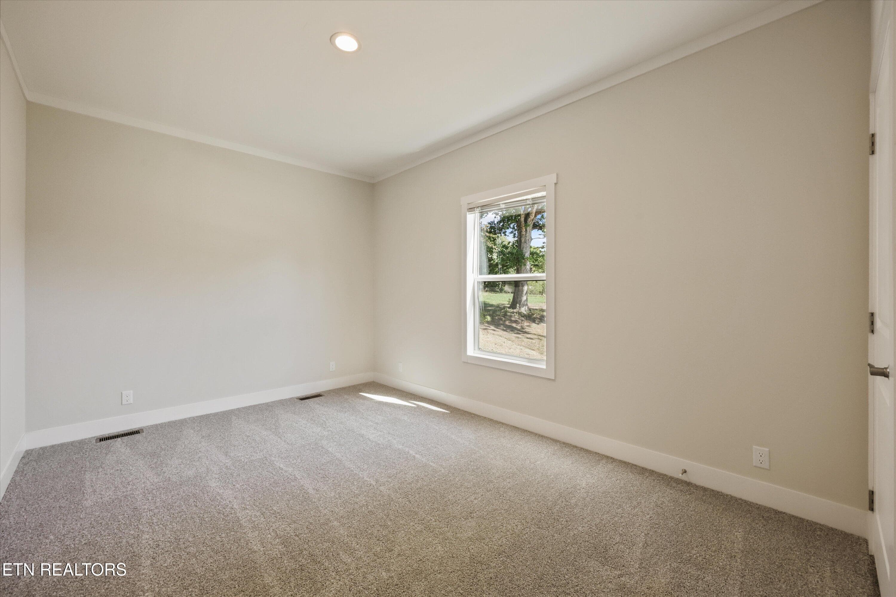 Bedroom - 106 Federal Ferry Circle, Vonore, TN 37885, Vonore
