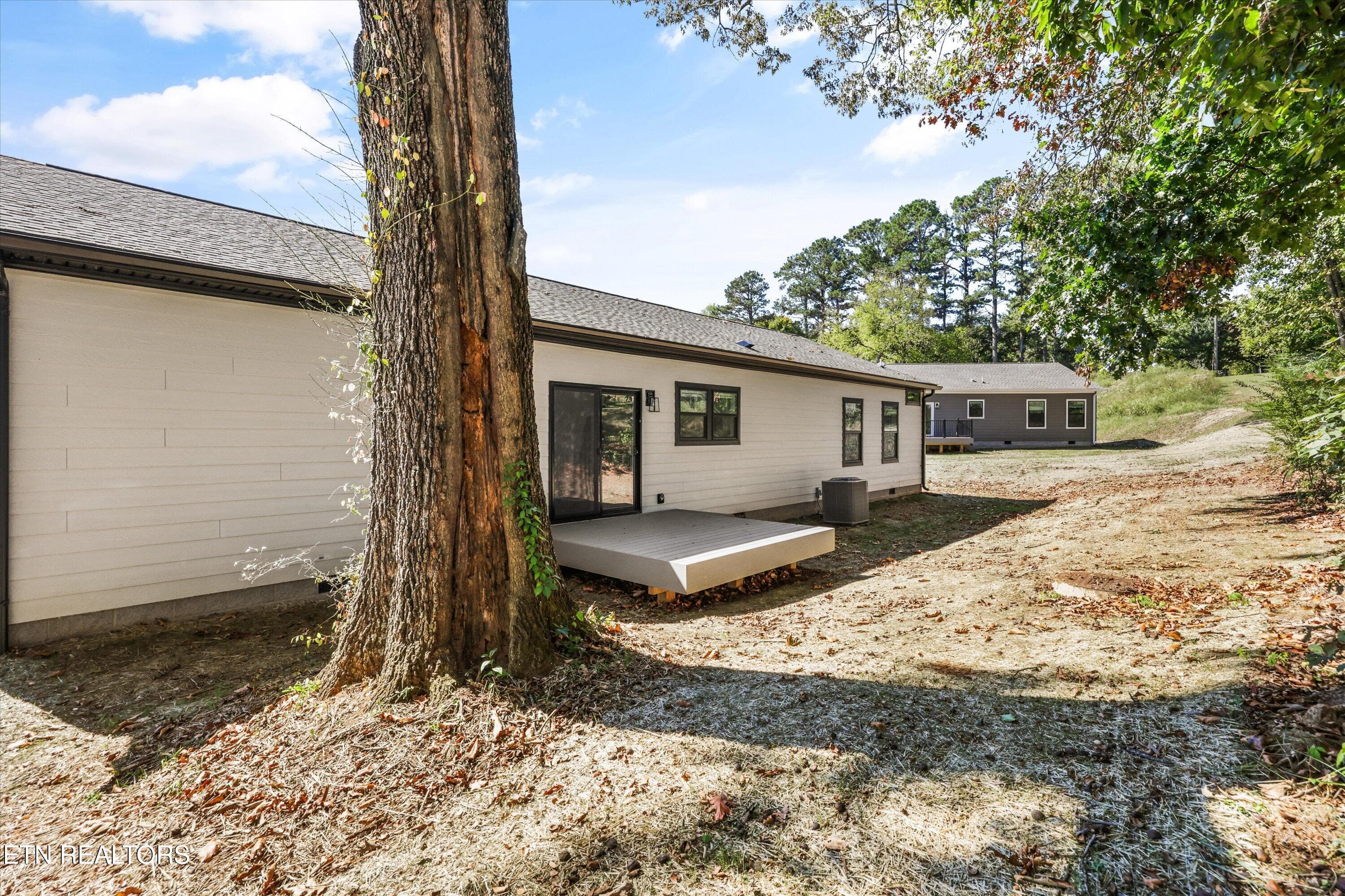 Back Elevation - 106 Federal Ferry Circle, Vonore, TN 37885, Vonore