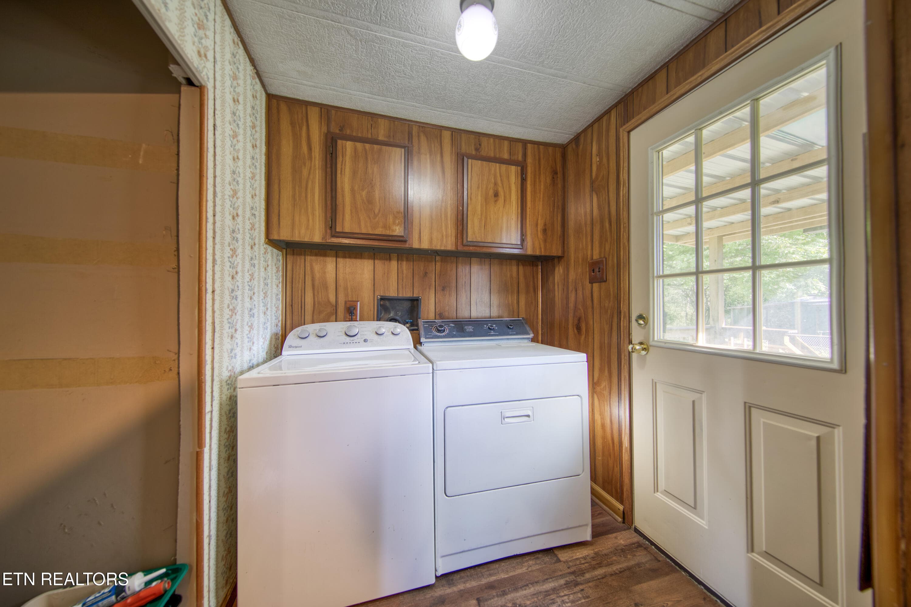 0H3A6684_92 - 7008 E Emory Rd, Knoxville, TN 37938, Knoxville