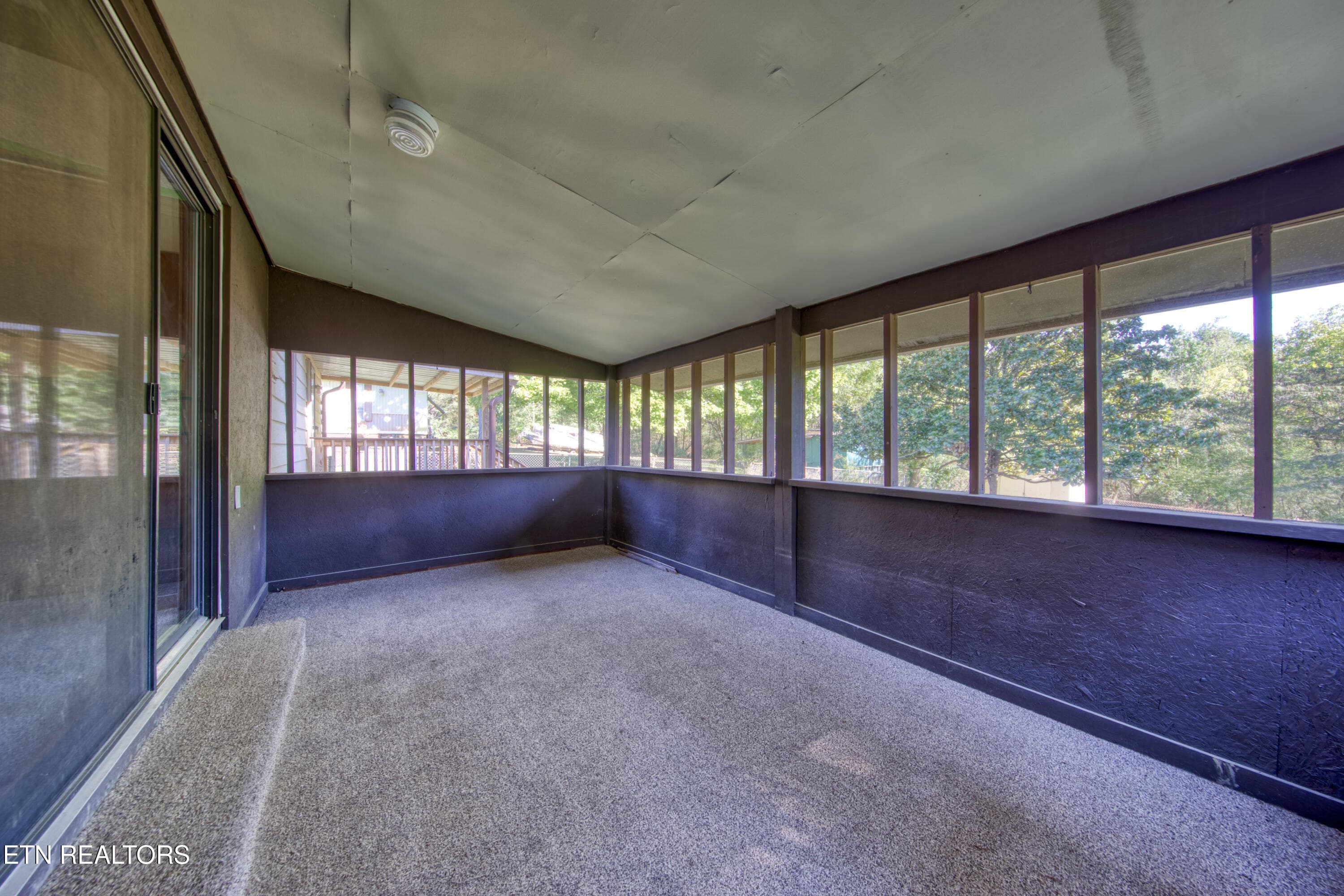 0H3A6688_93 - 7008 E Emory Rd, Knoxville, TN 37938, Knoxville
