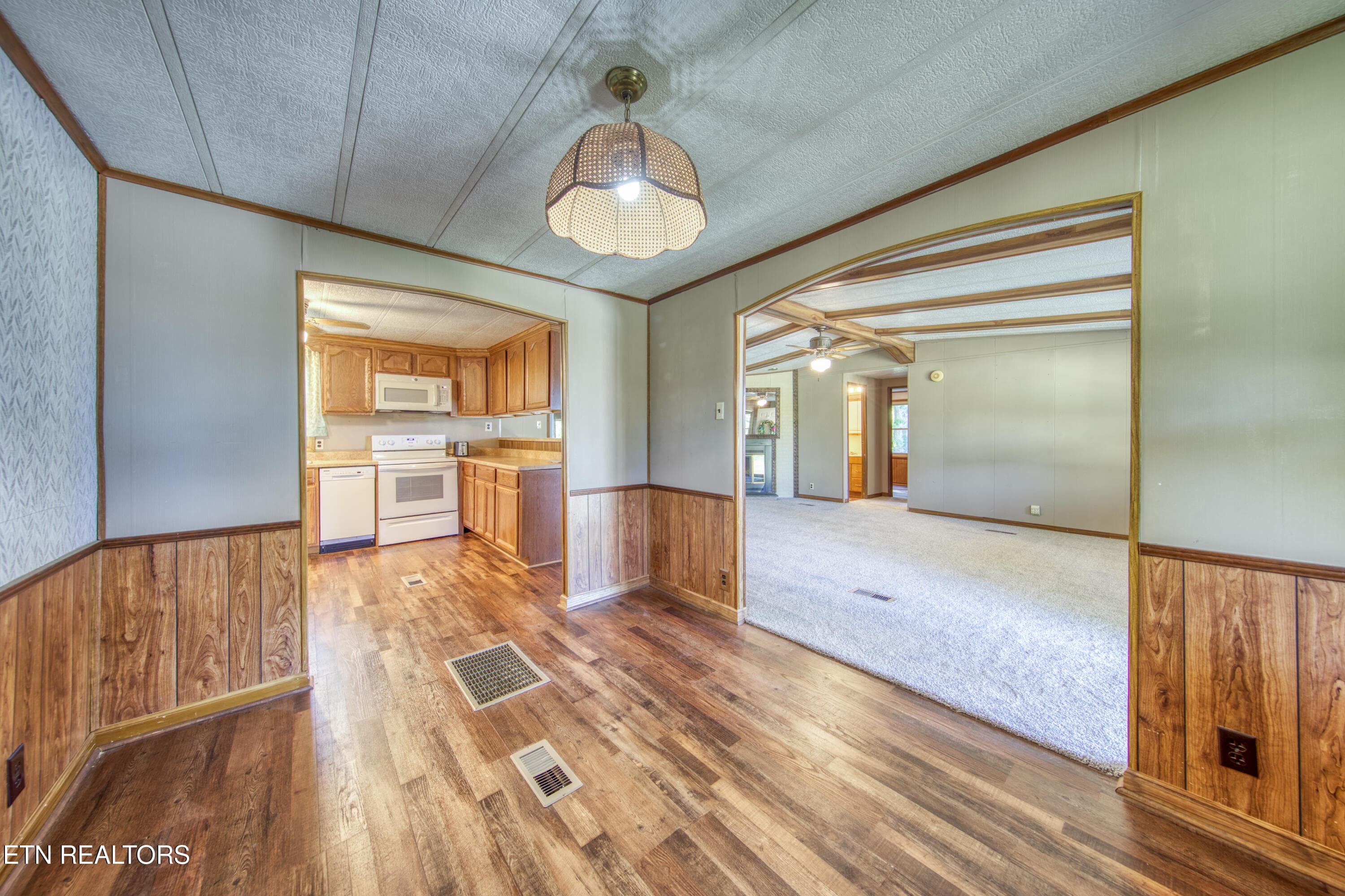 0H3A6644_81 - 7008 E Emory Rd, Knoxville, TN 37938, Knoxville