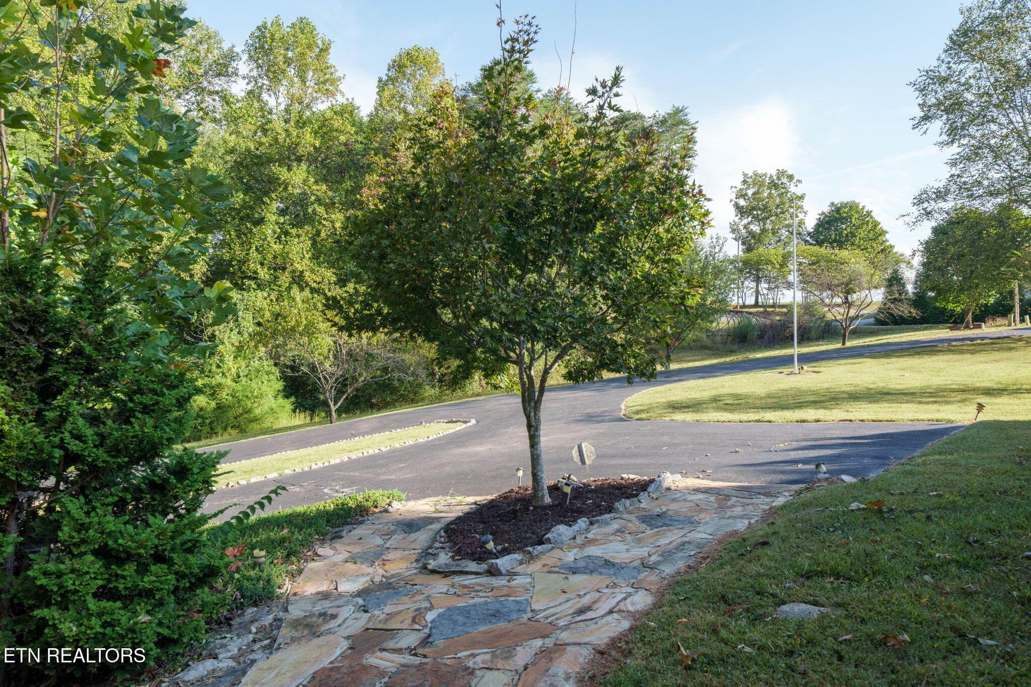 37-web-or-mls-142-rayahs-way - 142 Rayahs Way, Quebeck, TN 38579, Quebeck
