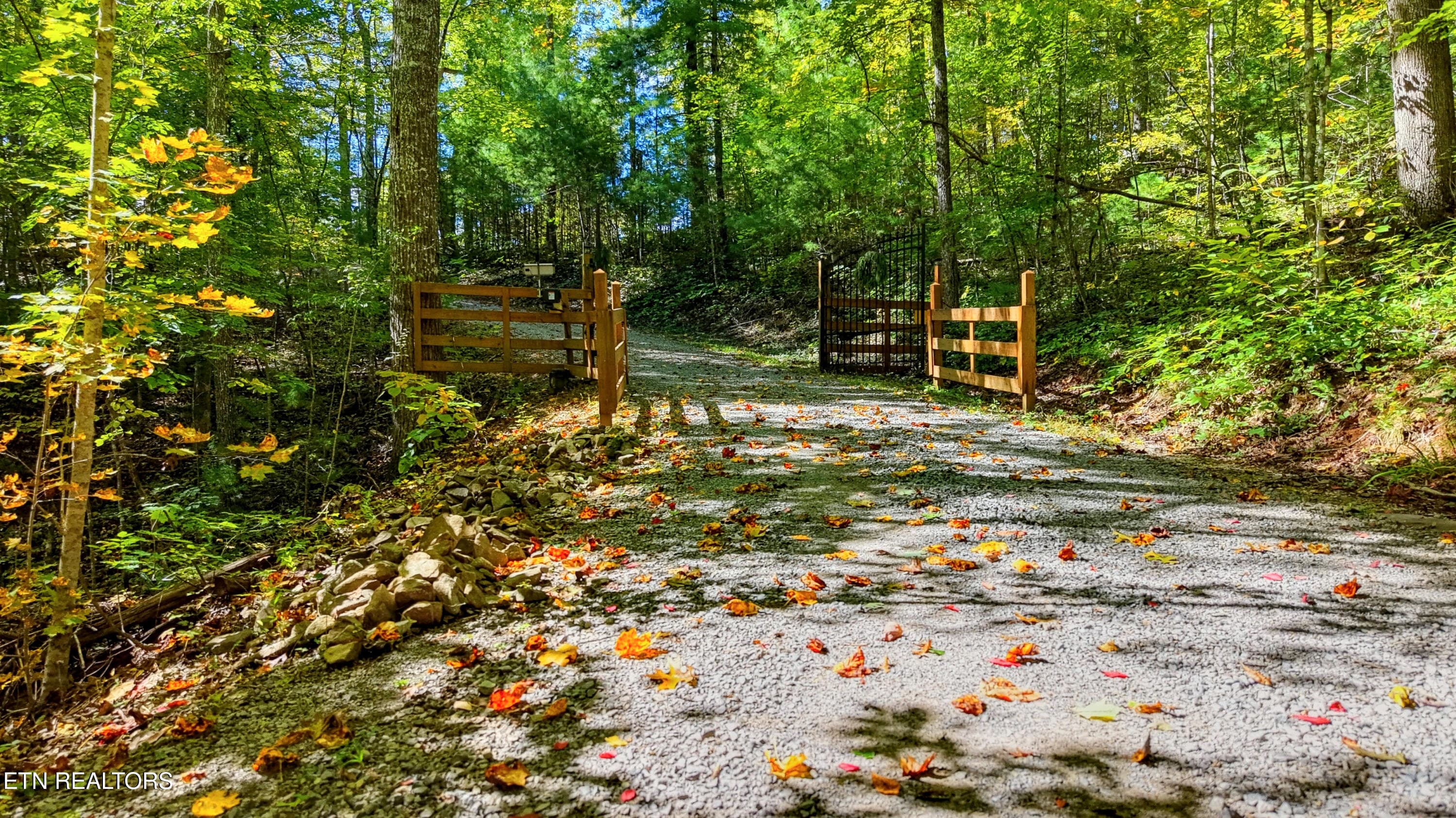 DJI_20261005115430_0205_D-2 - 1840 Oakwood Rd, Walland, TN 37886, Walland