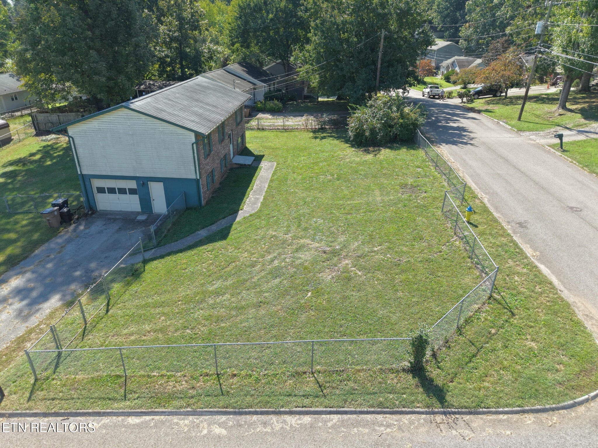 Front yard - 5208 NW BERBERA Drive, Knoxville, TN 37921, Knoxville