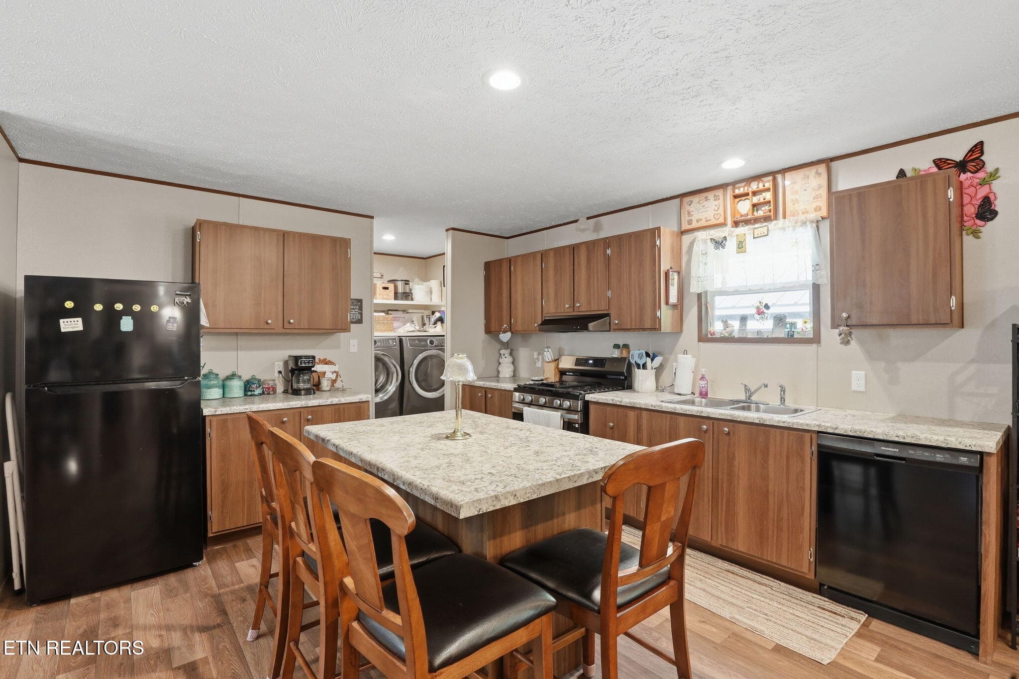 11-web-or-mls-DZ3A4010 - 710 Lower Quarry Rd, Newport, TN 37821, Newport