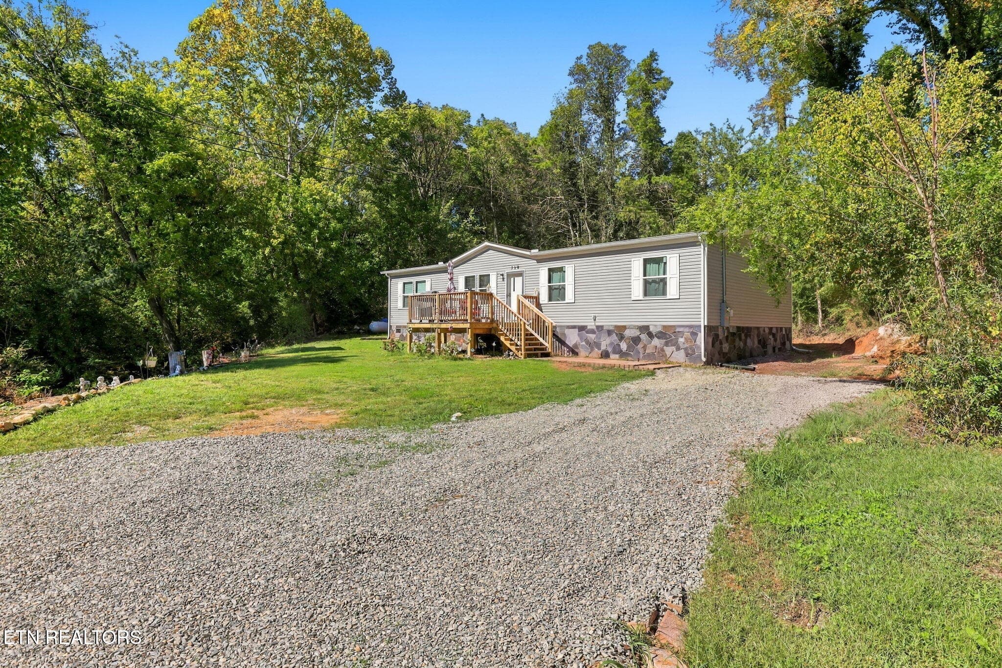 31-web-or-mls-DZ3A3971 (2) - 710 Lower Quarry Rd, Newport, TN 37821, Newport