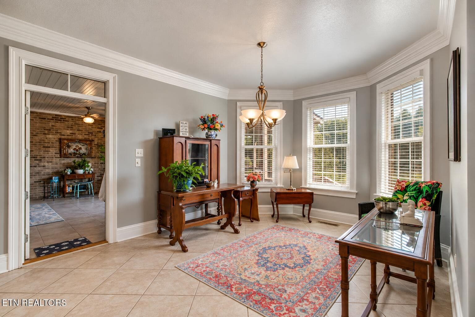 Bright Staged Traditional Sunroom - 2760 River Island Blvd, Kodak, TN 37764, Kodak