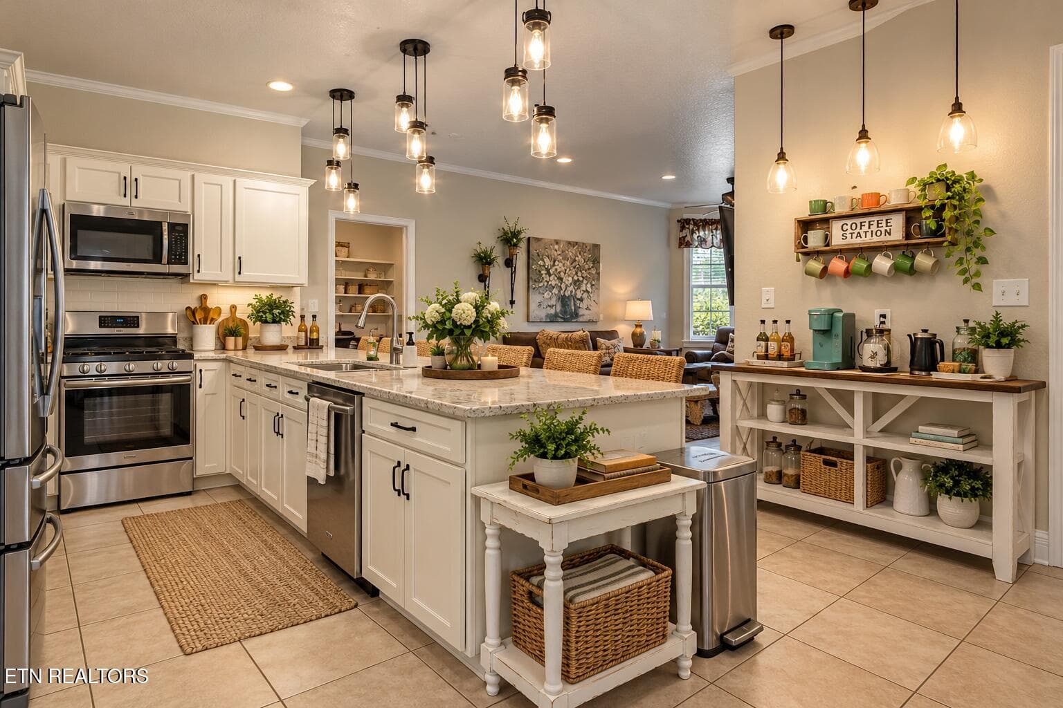 Bright Modern Farmhouse Kitchen and Coff - 2760 River Island Blvd, Kodak, TN 37764, Kodak