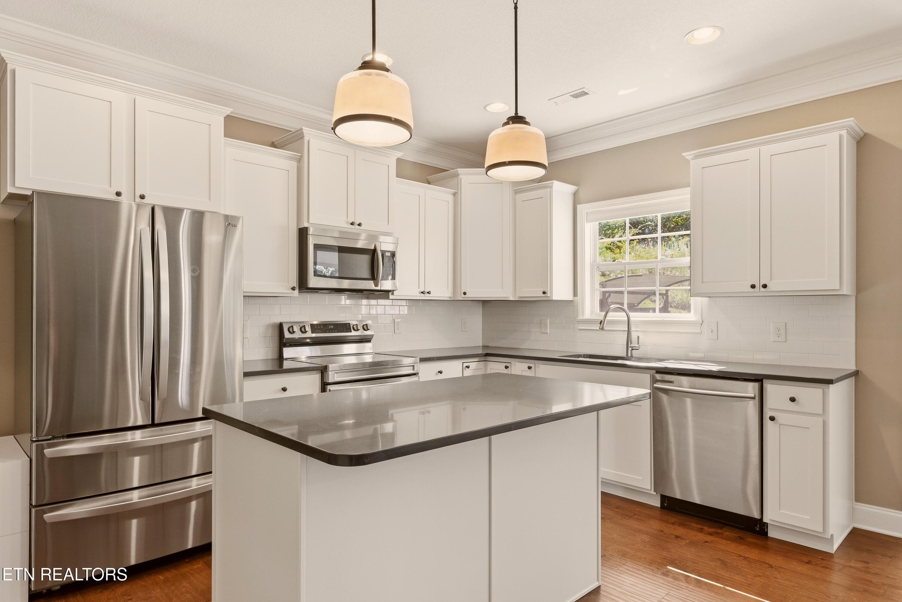 27844 - 1401 Branch Field Lane, Knoxville, TN 37918, Knoxville