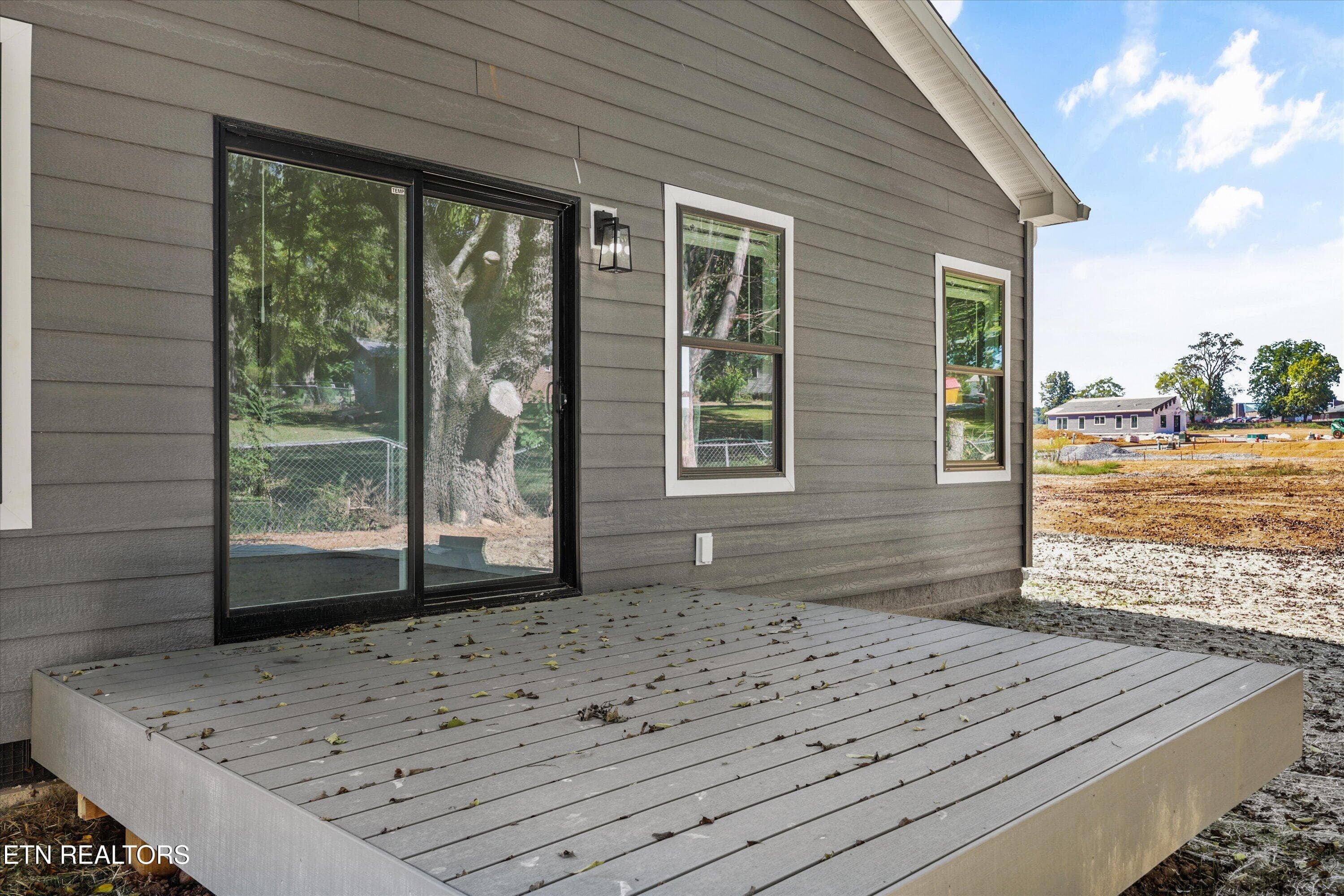 Back Porch - 118 Federal Ferry Circle, Vonore, TN 37885, Vonore