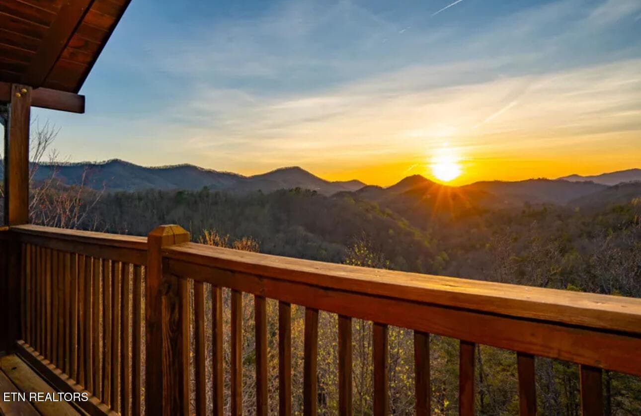 IMG_7194 - 2539 Raccoon Hollow Way, Sevierville, TN 37862, Sevierville