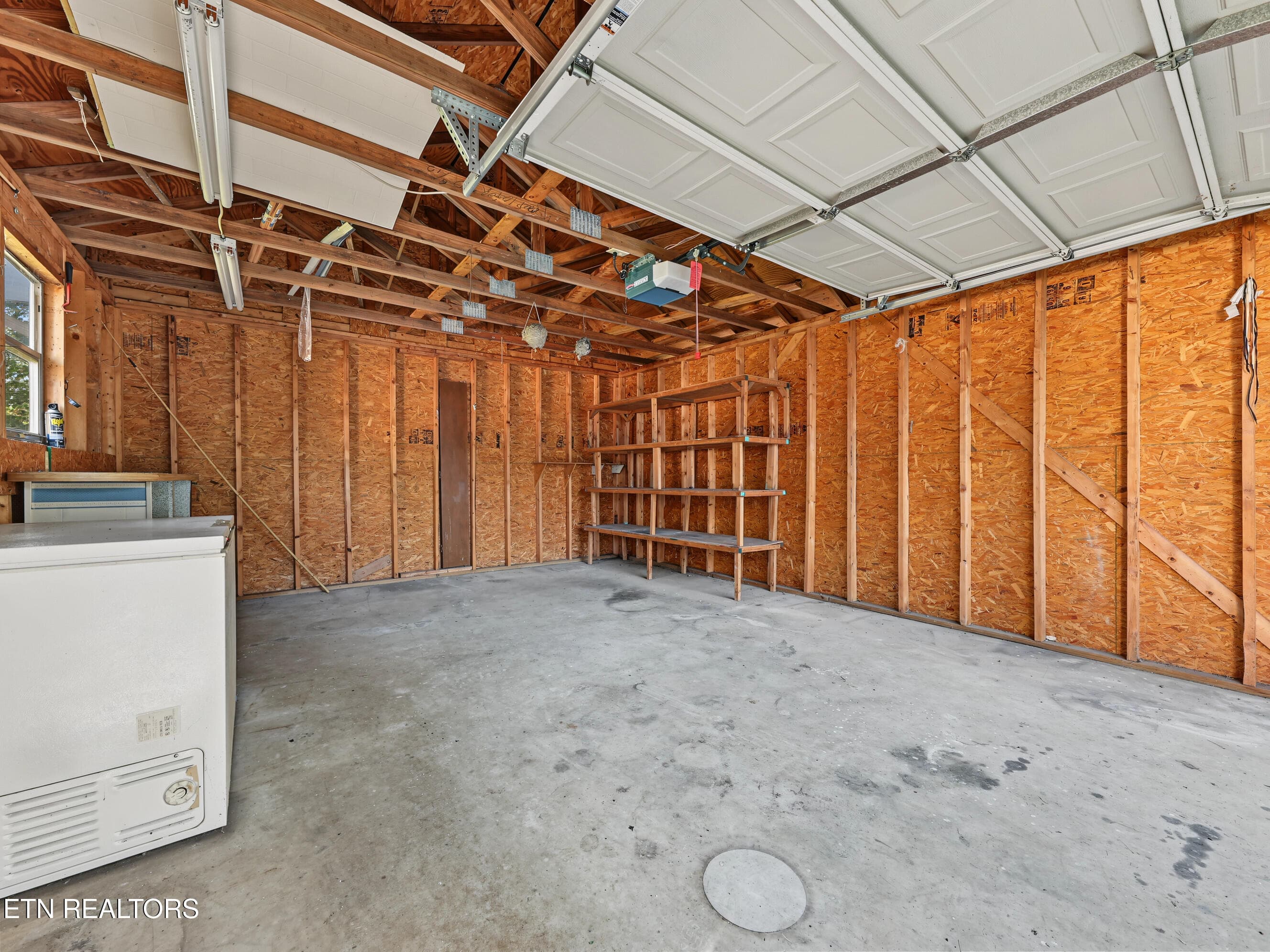 Inside of garage - 911 Michelle Drive, Friendsville, TN 37737, Friendsville