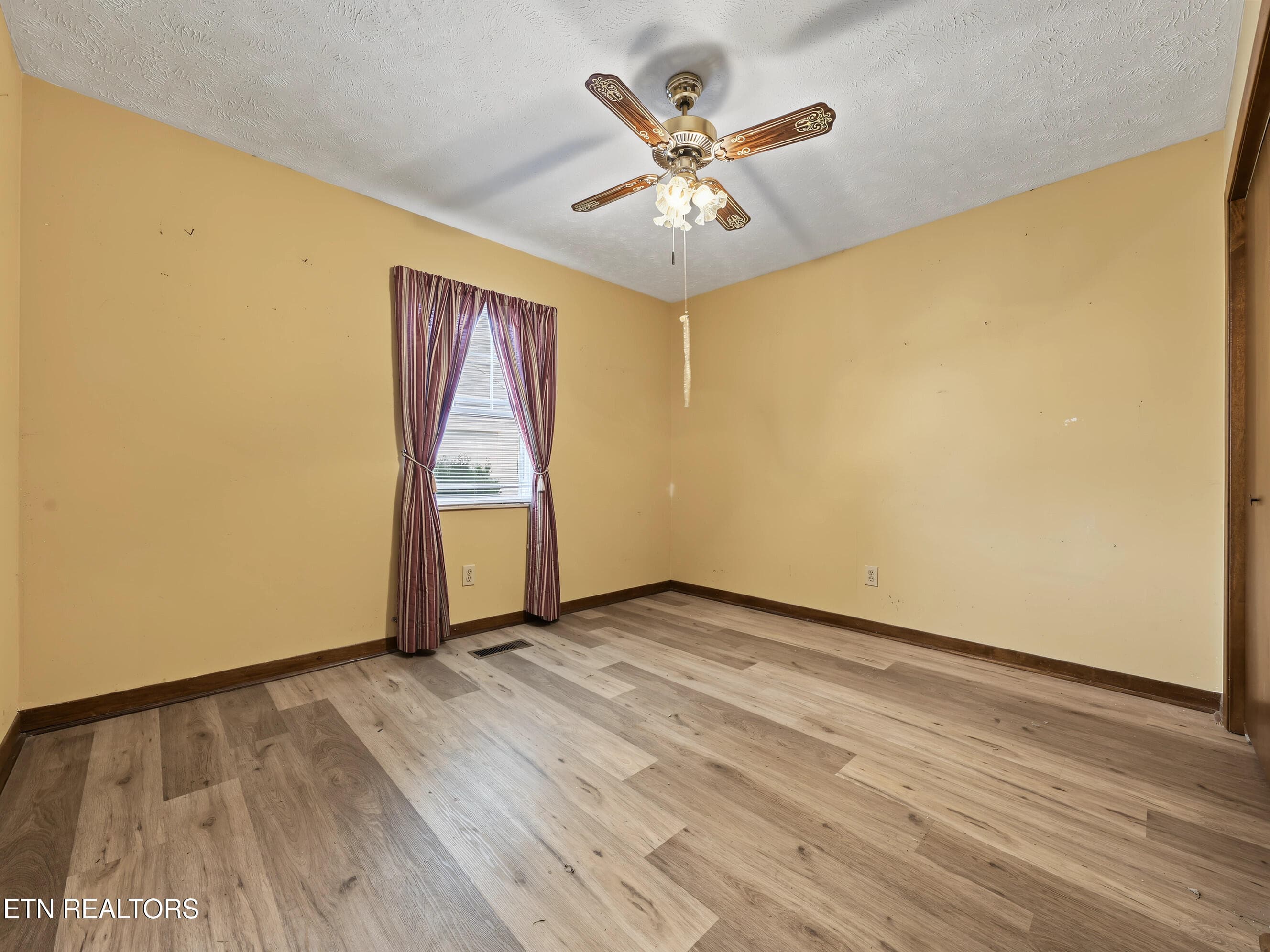 Bedroom 3 - 911 Michelle Drive, Friendsville, TN 37737, Friendsville
