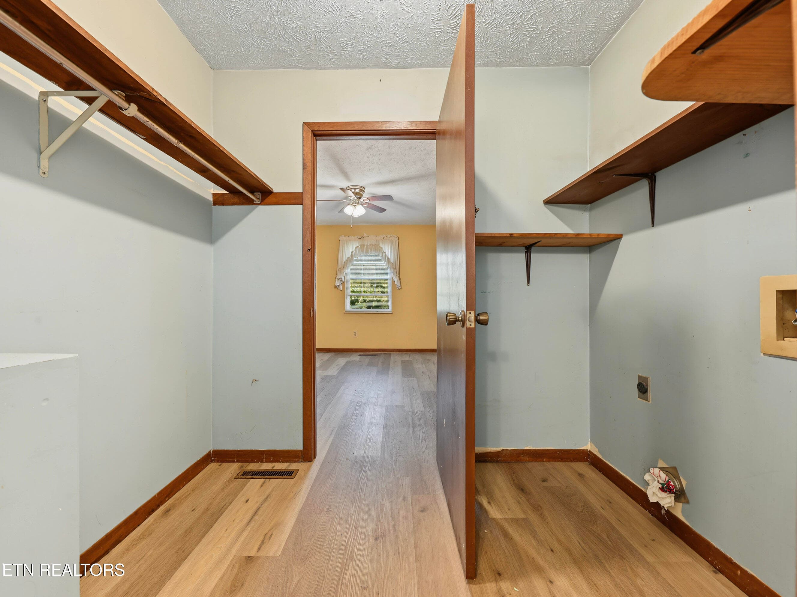 Closet and laundry - 911 Michelle Drive, Friendsville, TN 37737, Friendsville