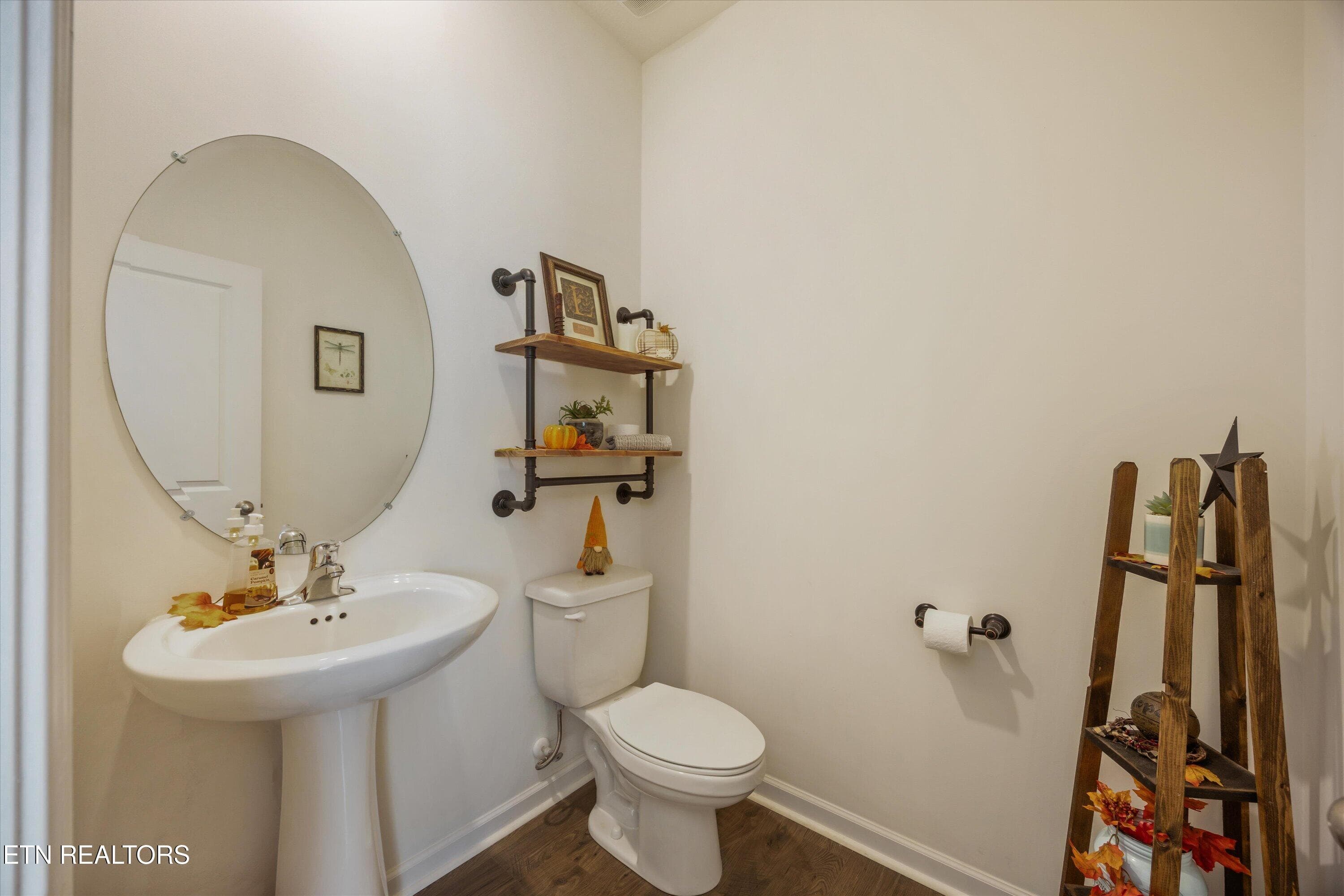 16-108 Laine Dr 20 - 108 Laine Drive, Lenoir City, TN 37771, Lenoir City