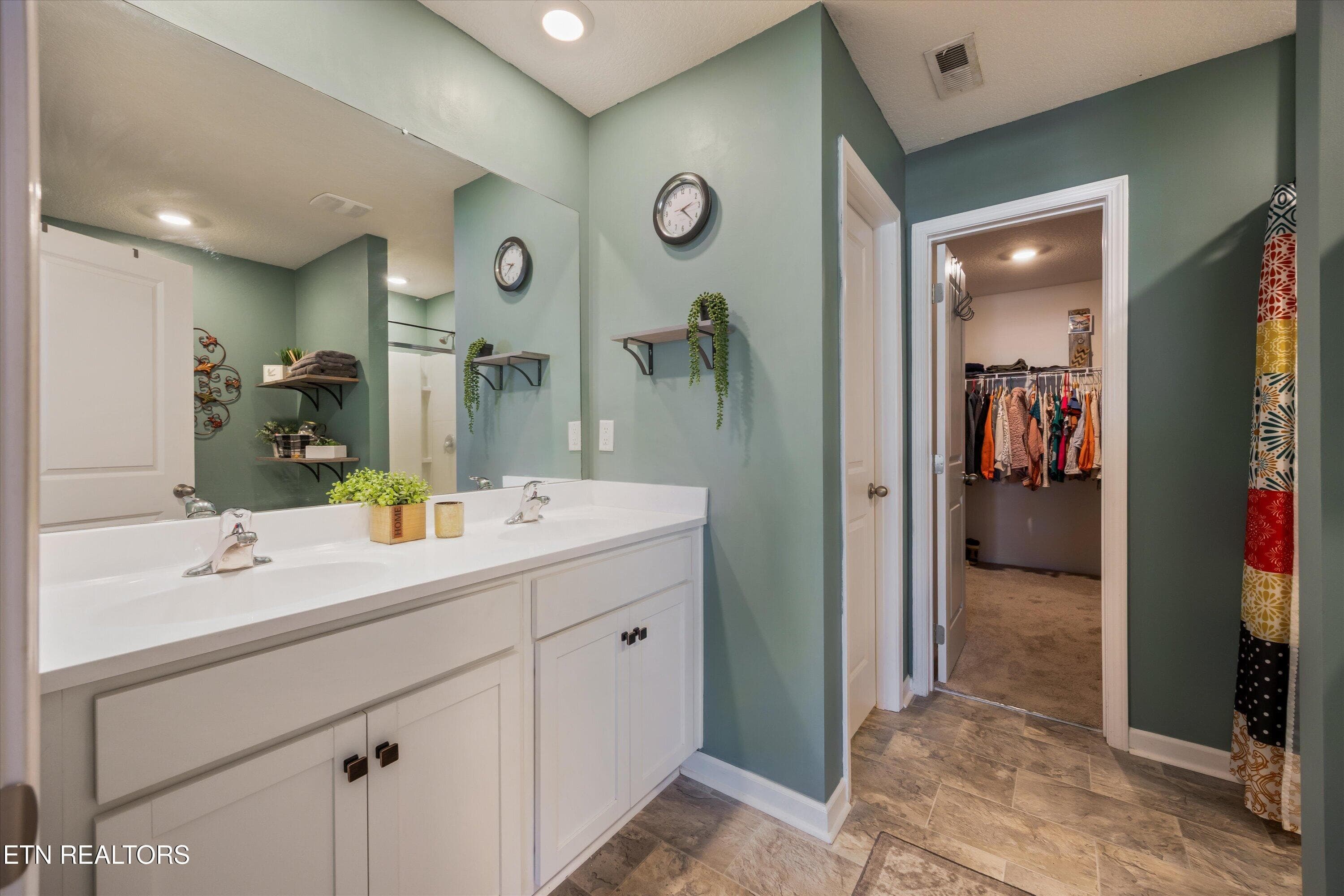 30-108 Laine Dr 08 - 108 Laine Drive, Lenoir City, TN 37771, Lenoir City