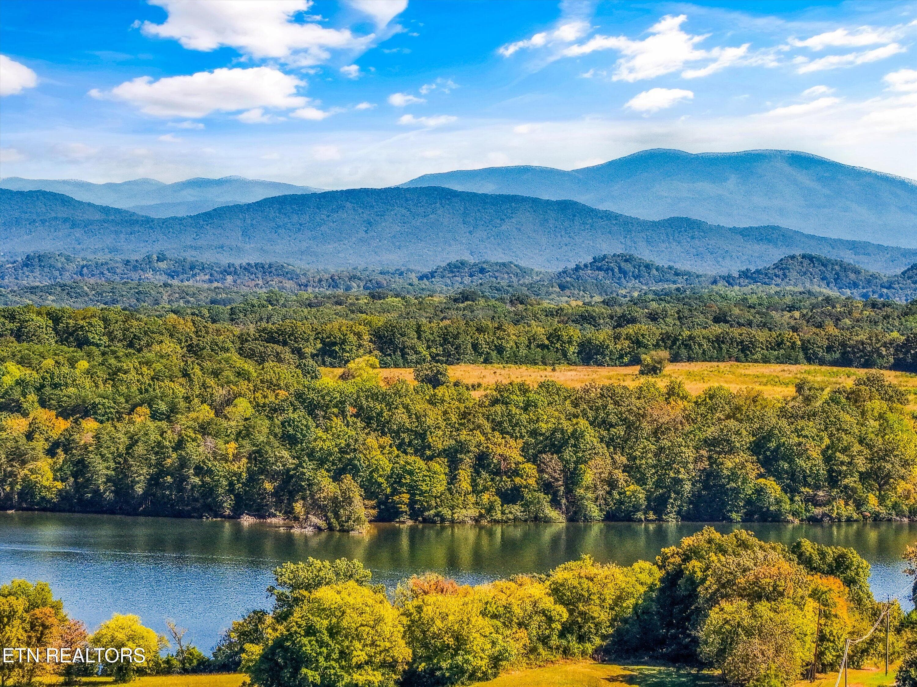 Nearby Amenities - 108 Federal Ferry Circle, Vonore, TN 37885, Vonore