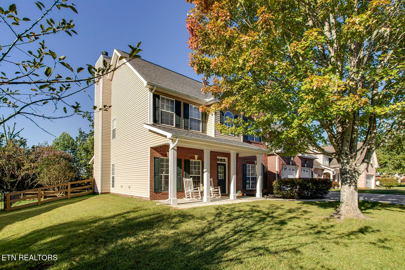 02_TimberGreenLane_2906_FrontLeft - 2906 Timber Green Lane, Knoxville, TN 37921, Knoxville