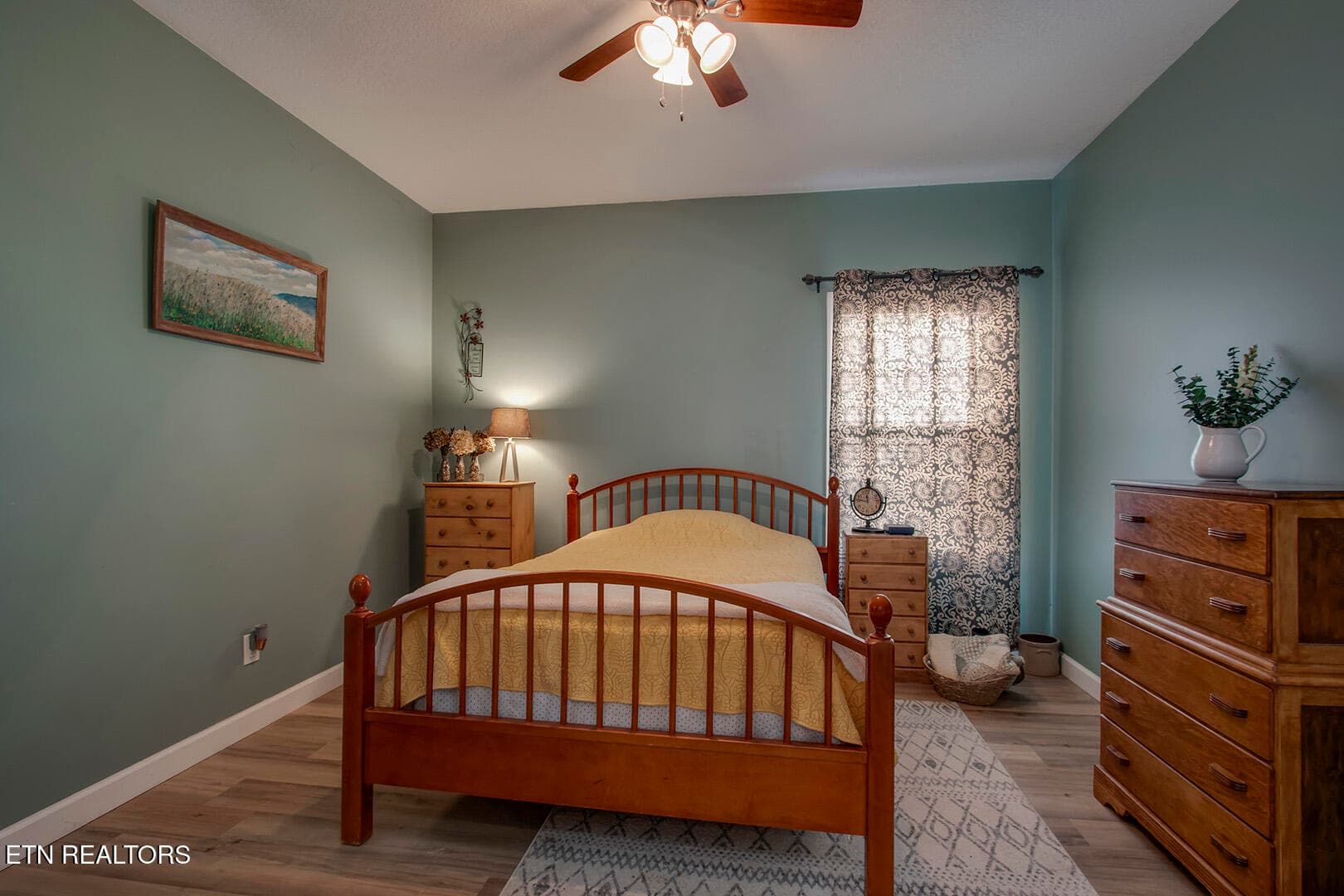 15_TimberGreenLane_2906_Bedroom2_01 - 2906 Timber Green Lane, Knoxville, TN 37921, Knoxville
