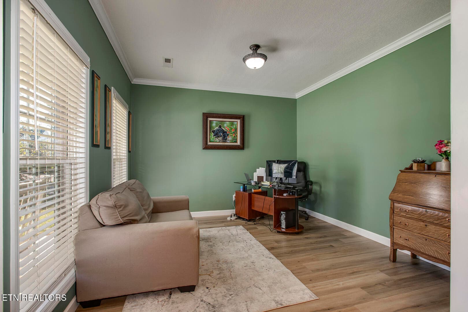 25_TimberGreenLane_2906_Study01 - 2906 Timber Green Lane, Knoxville, TN 37921, Knoxville
