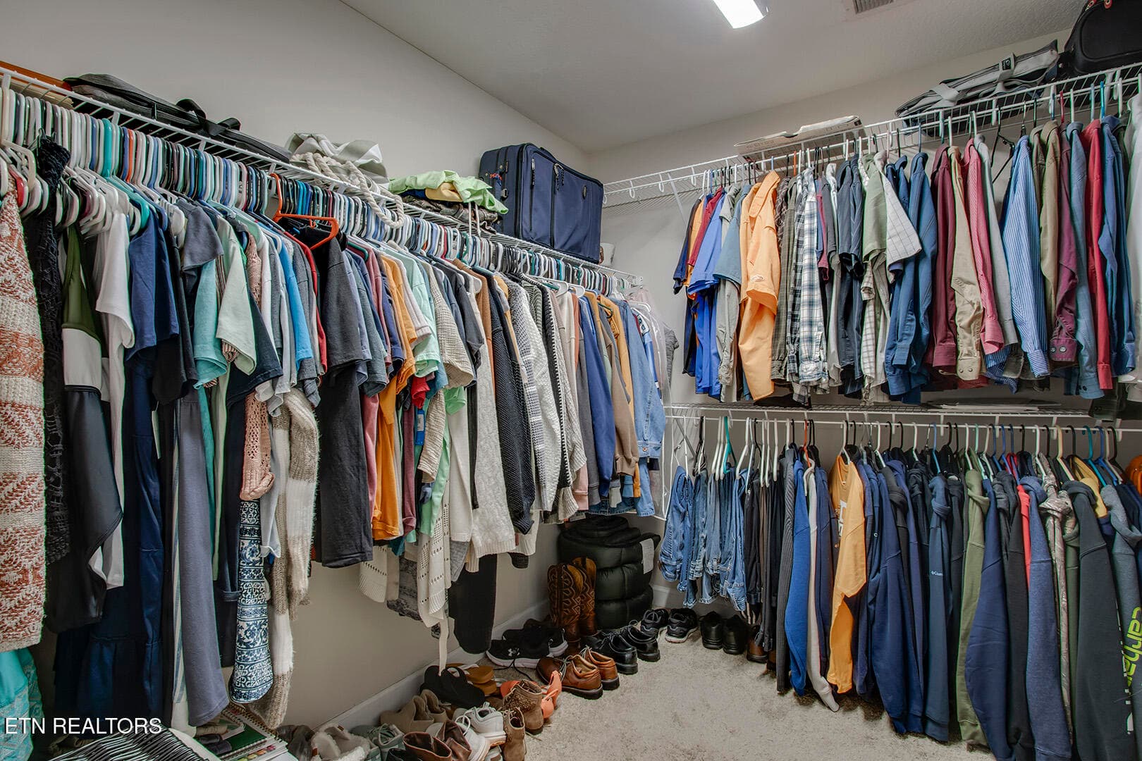 34_TimberGreenLane_2906_MasterCloset - 2906 Timber Green Lane, Knoxville, TN 37921, Knoxville