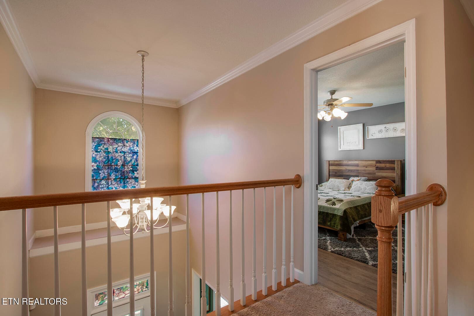 36_TimberGreenLane_2906_UpperLanding02 - 2906 Timber Green Lane, Knoxville, TN 37921, Knoxville