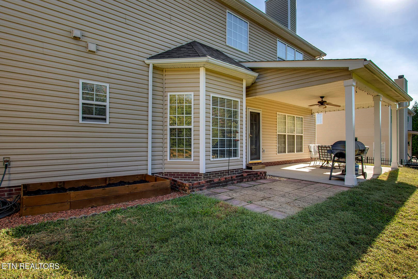 53_TimberGreenLane_2906_Patio - 2906 Timber Green Lane, Knoxville, TN 37921, Knoxville