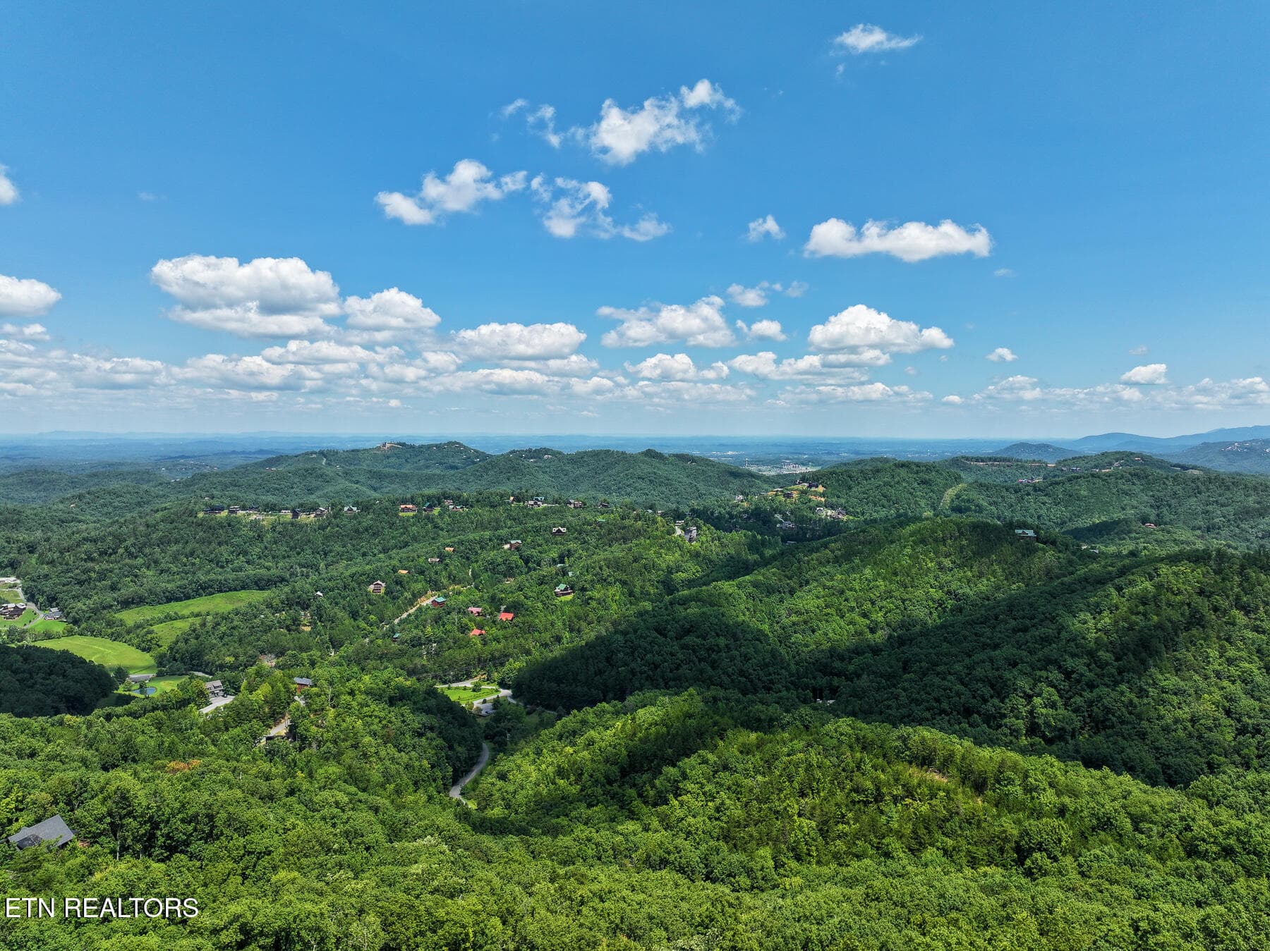 Misty_Shadows-0007 - Misty Shadows Drive, Sevierville, TN 37862, Sevierville
