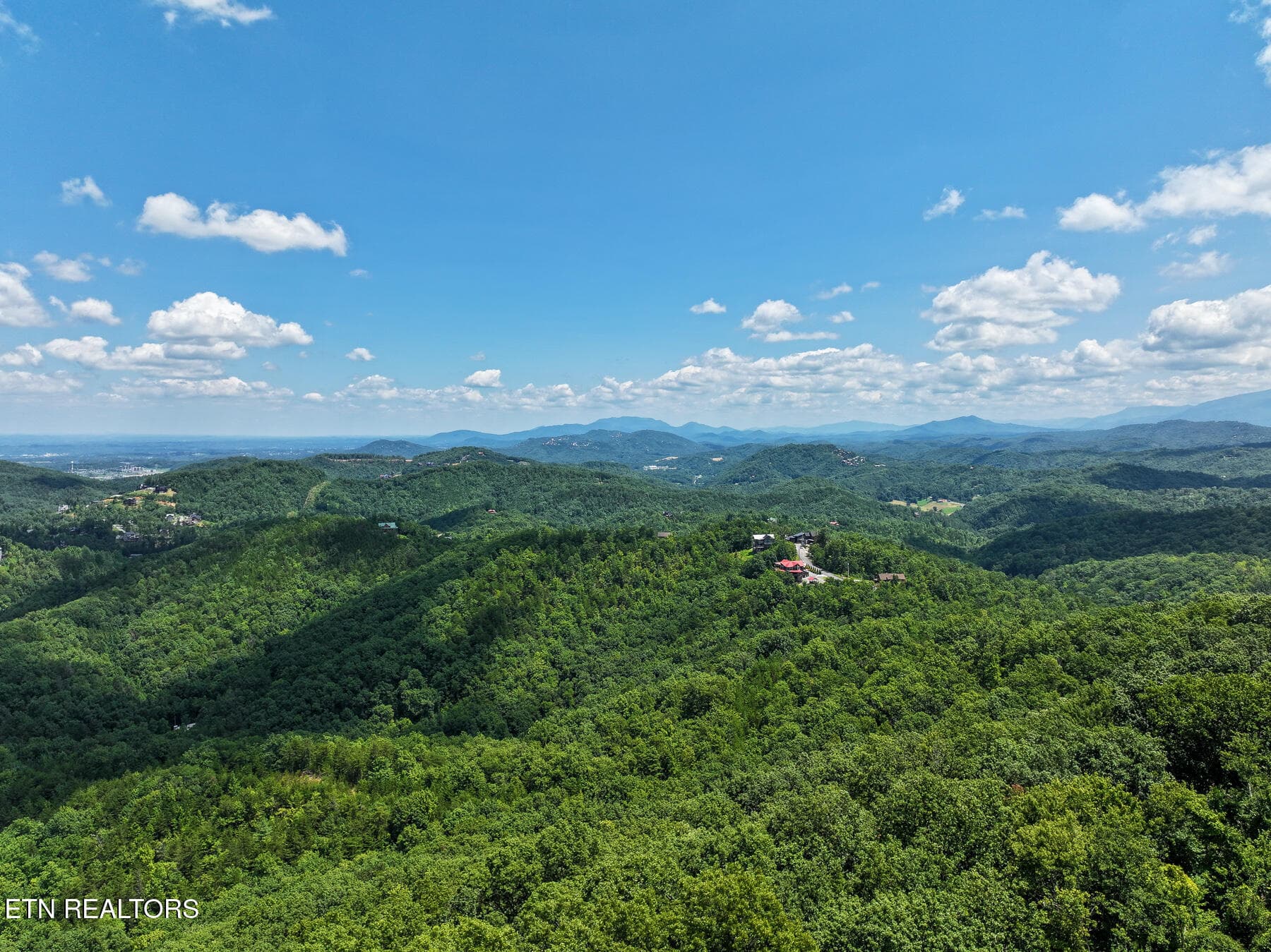 Misty_Shadows-0009 - Misty Shadows Drive, Sevierville, TN 37862, Sevierville