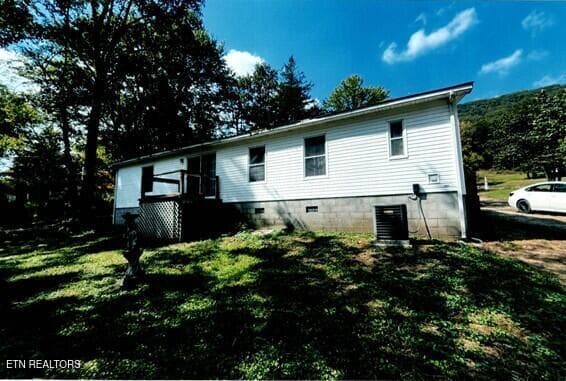 Back of House - 1648 Dutch Valley Rd, Clinton, TN 37716, Clinton