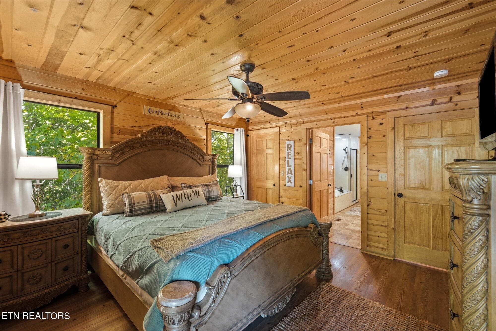 Main Level Bedroom - 2440 Breezy Rd, Sevierville, TN 37876, Sevierville