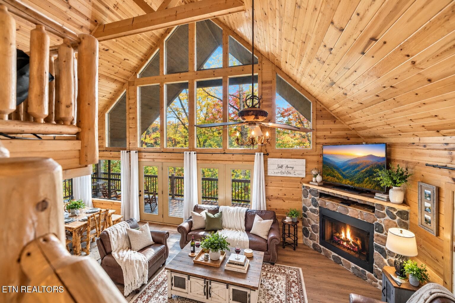 Sunlit Living Room - 2440 Breezy Rd, Sevierville, TN 37876, Sevierville