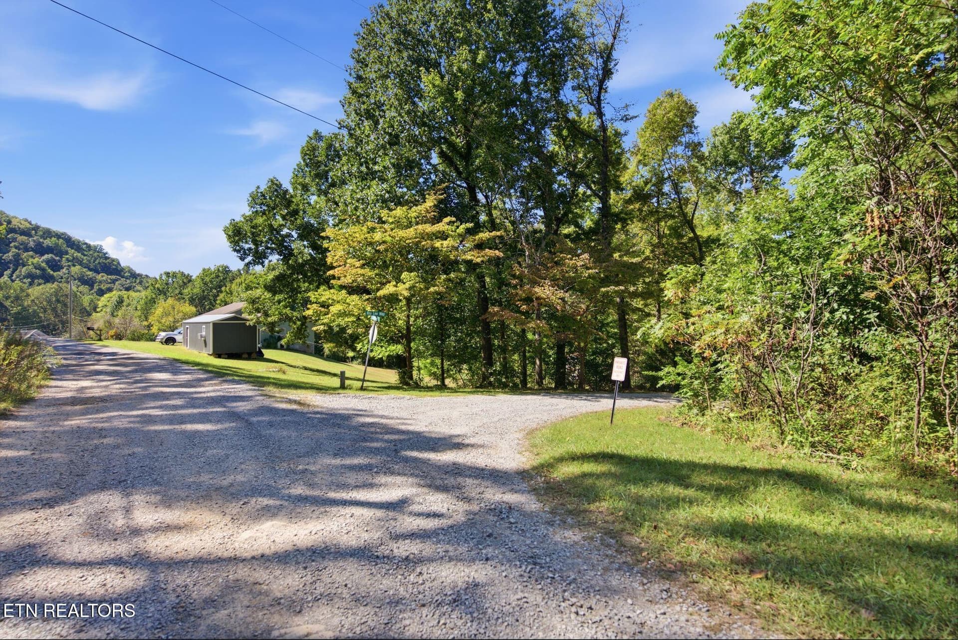 1_001_DSC01169 - 19 Roy Lee Way, Seymour, TN 37865