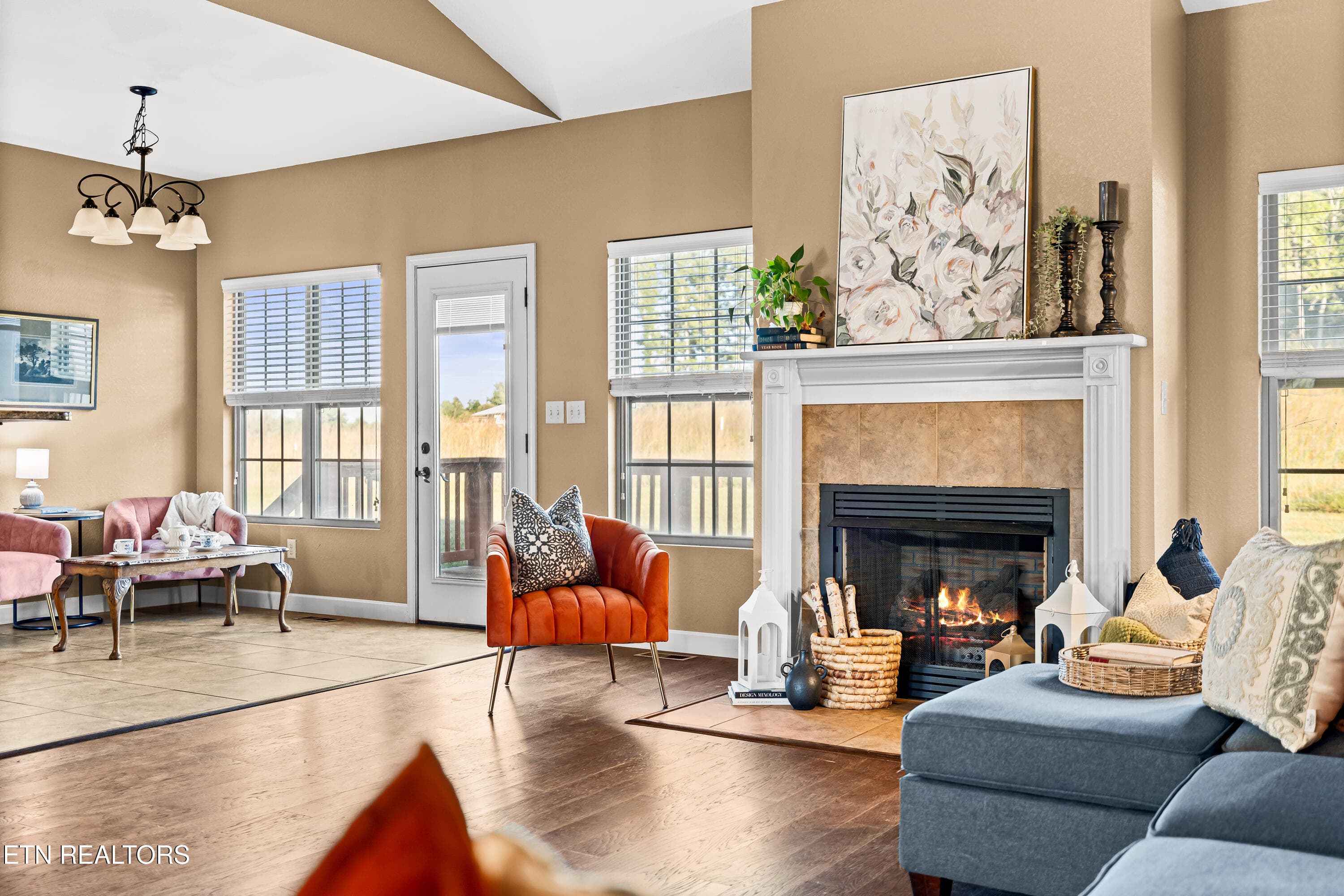 GREAT ROOM - 1252 Marble Hill Rd, Friendsville, TN 37737