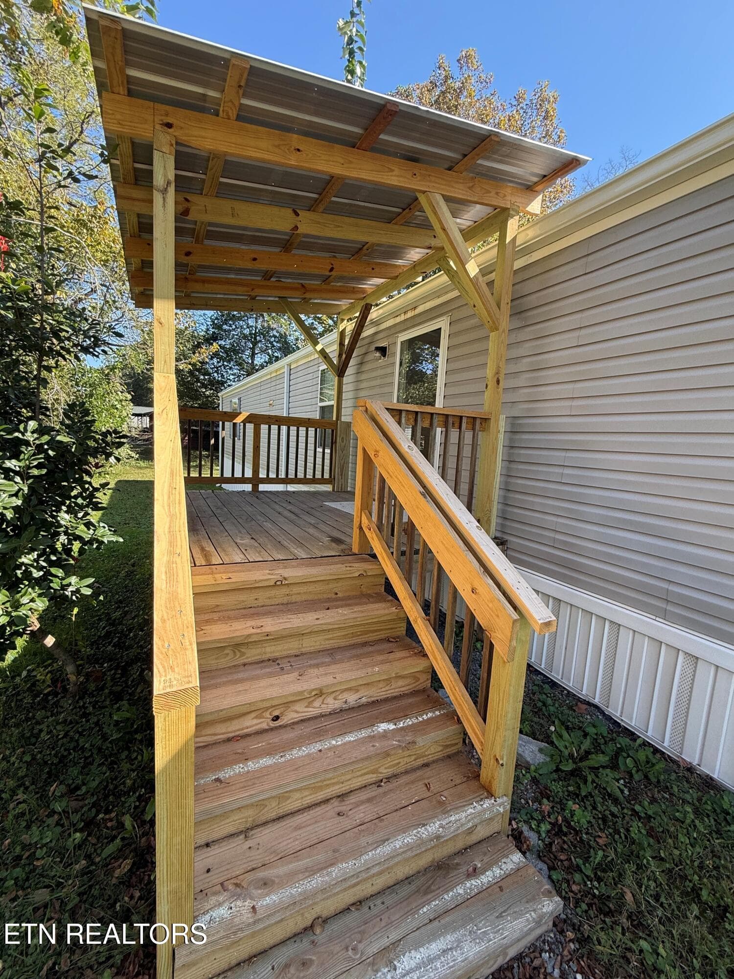 Front Entrance - 9544 Raccoon Woods Drive, Heiskell, TN 37754, Heiskell