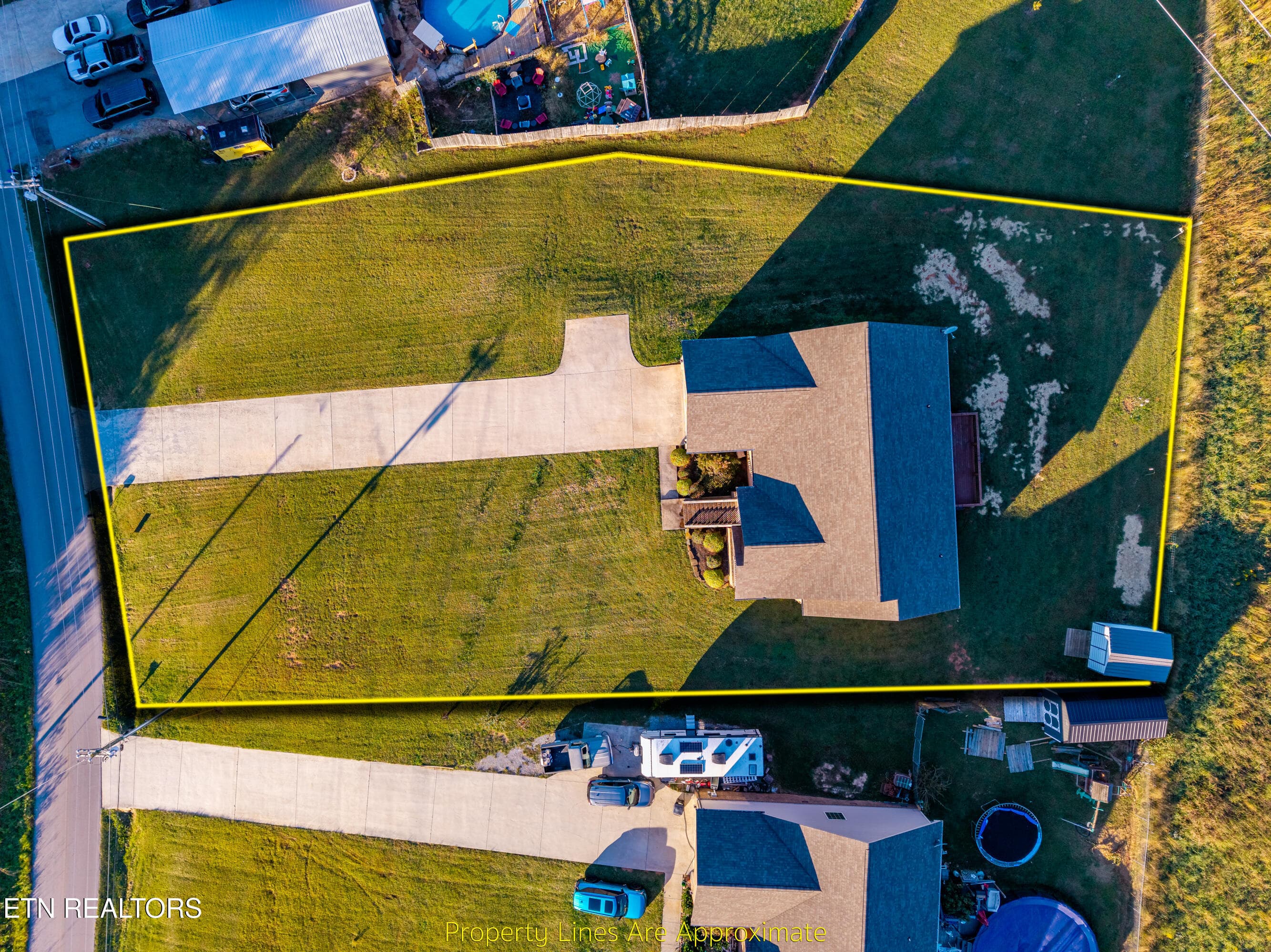 APPROXIMATE LOT LINES - 1252 Marble Hill Rd, Friendsville, TN 37737