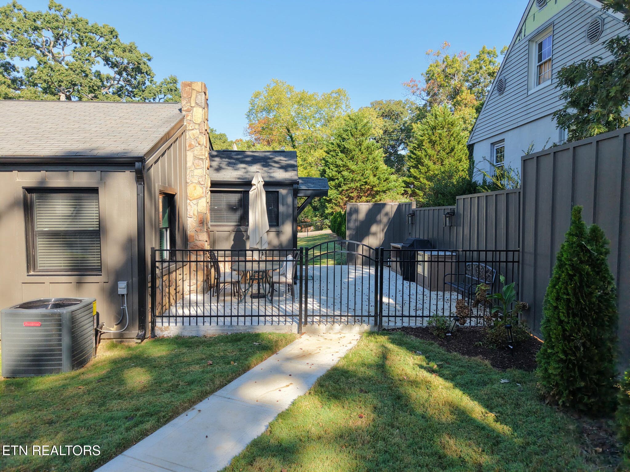 Patio side - 3434 Kenilworth Lane, Knoxville, TN 37917, Knoxville
