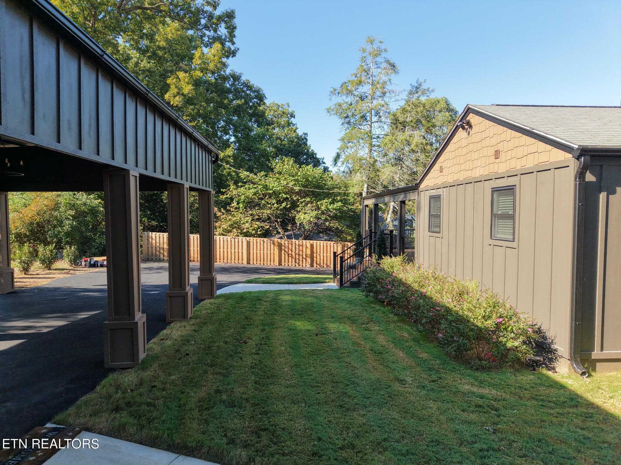Car Port and Back - 3434 Kenilworth Lane, Knoxville, TN 37917, Knoxville