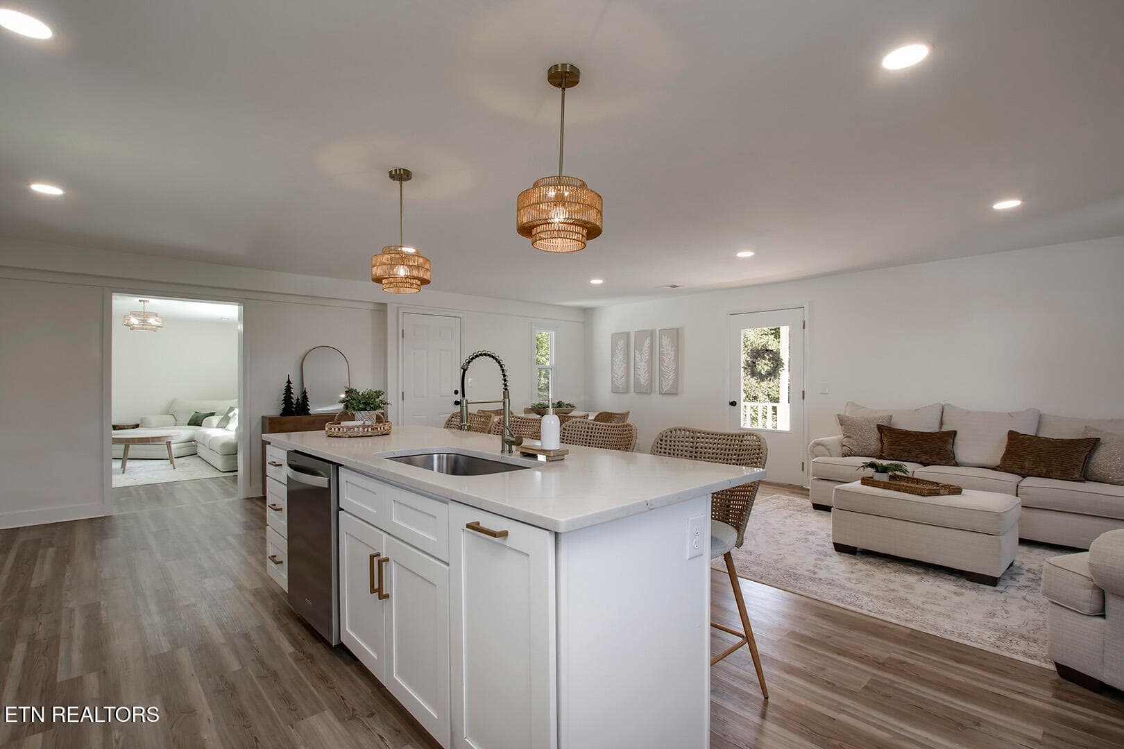15_SunsetDrive_812_Kitchen05 - 812 Sunset Drive, Kingston, TN 37763, Kingston