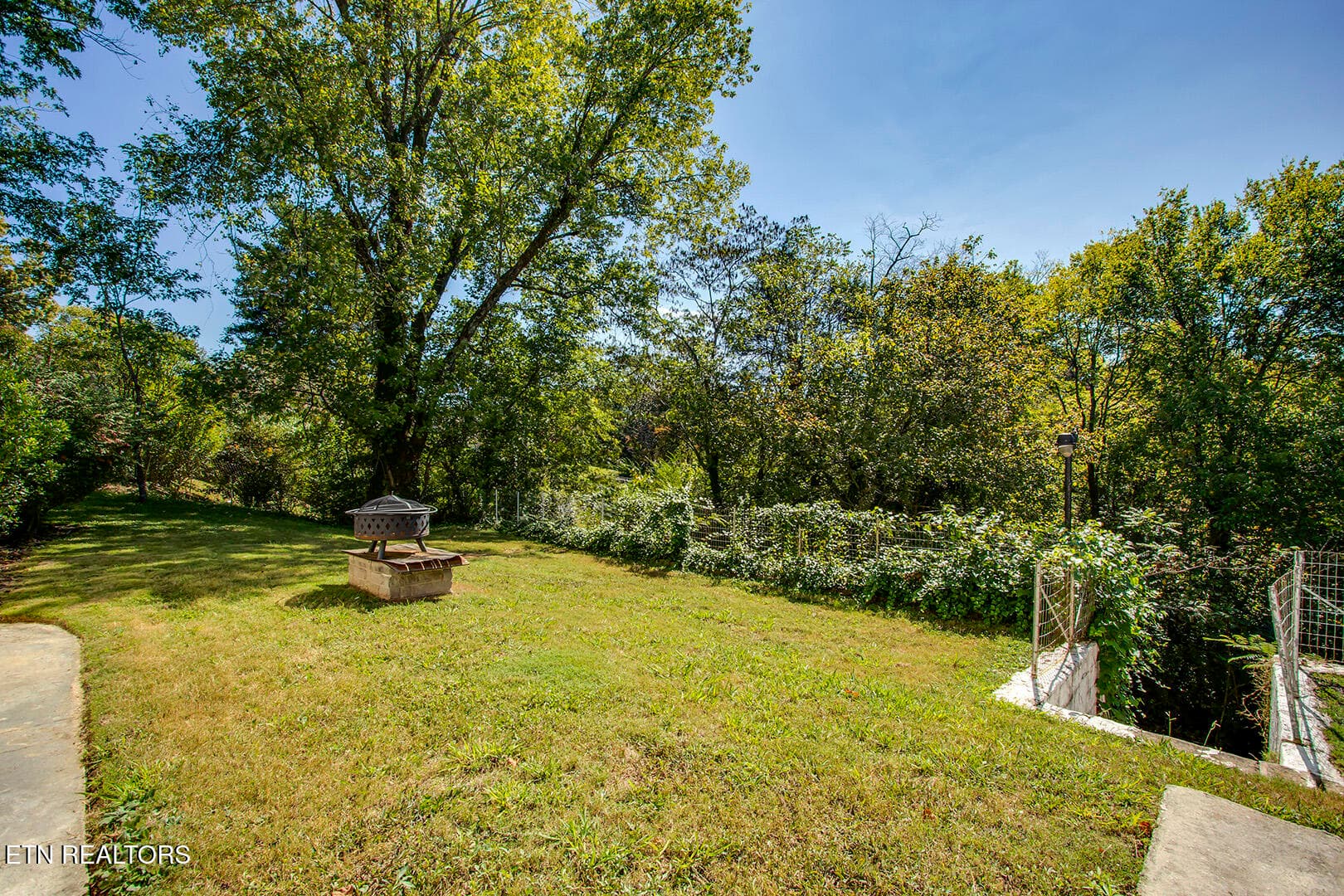 54_SunsetDrive_812_UpperBackyard02 - 812 Sunset Drive, Kingston, TN 37763, Kingston