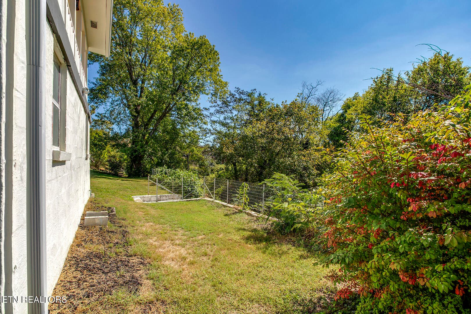 57_SunsetDrive_812_UpperBackyard03 - 812 Sunset Drive, Kingston, TN 37763, Kingston