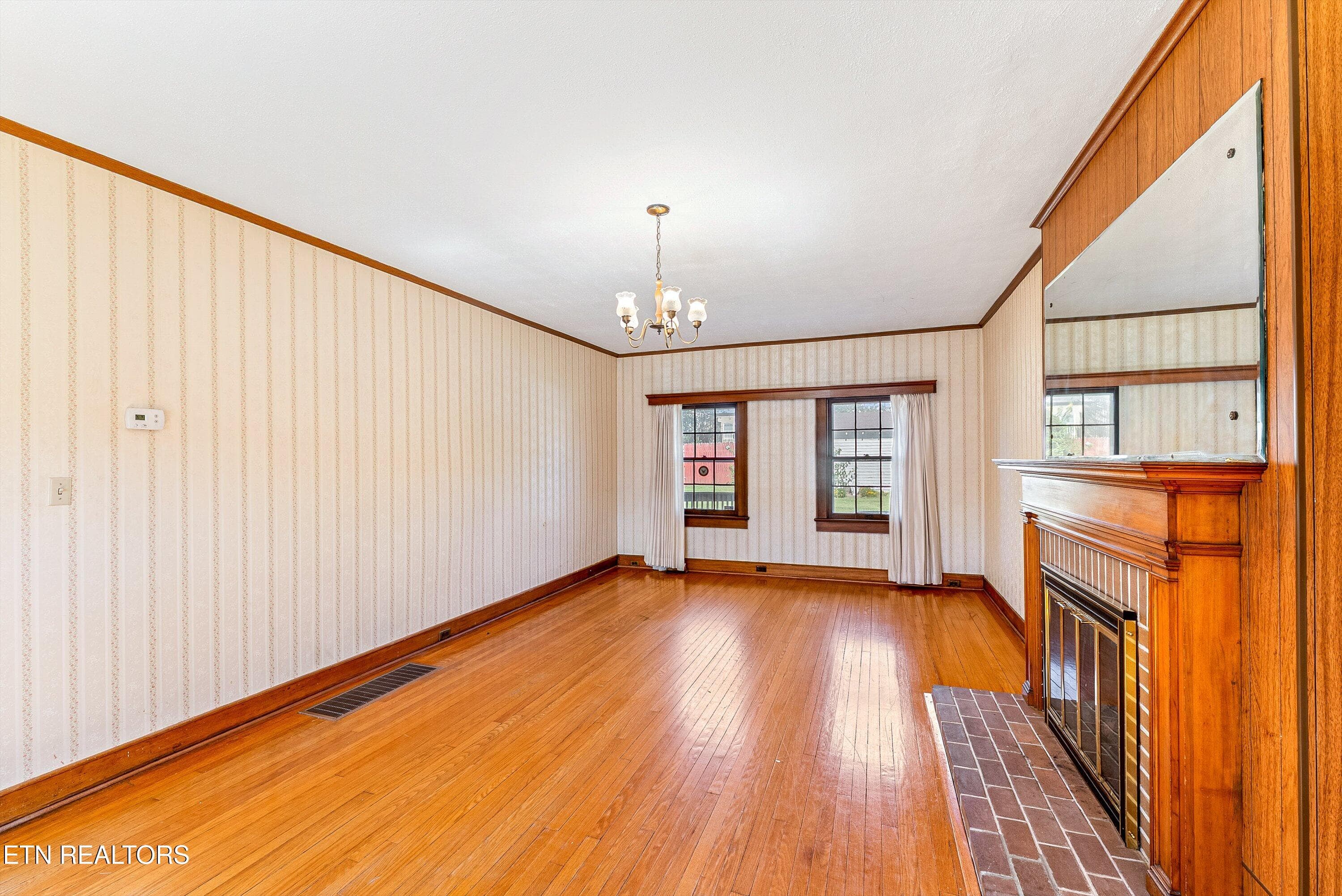 10-Living A2 - 119 Adair Drive, Knoxville, TN 37918, Knoxville