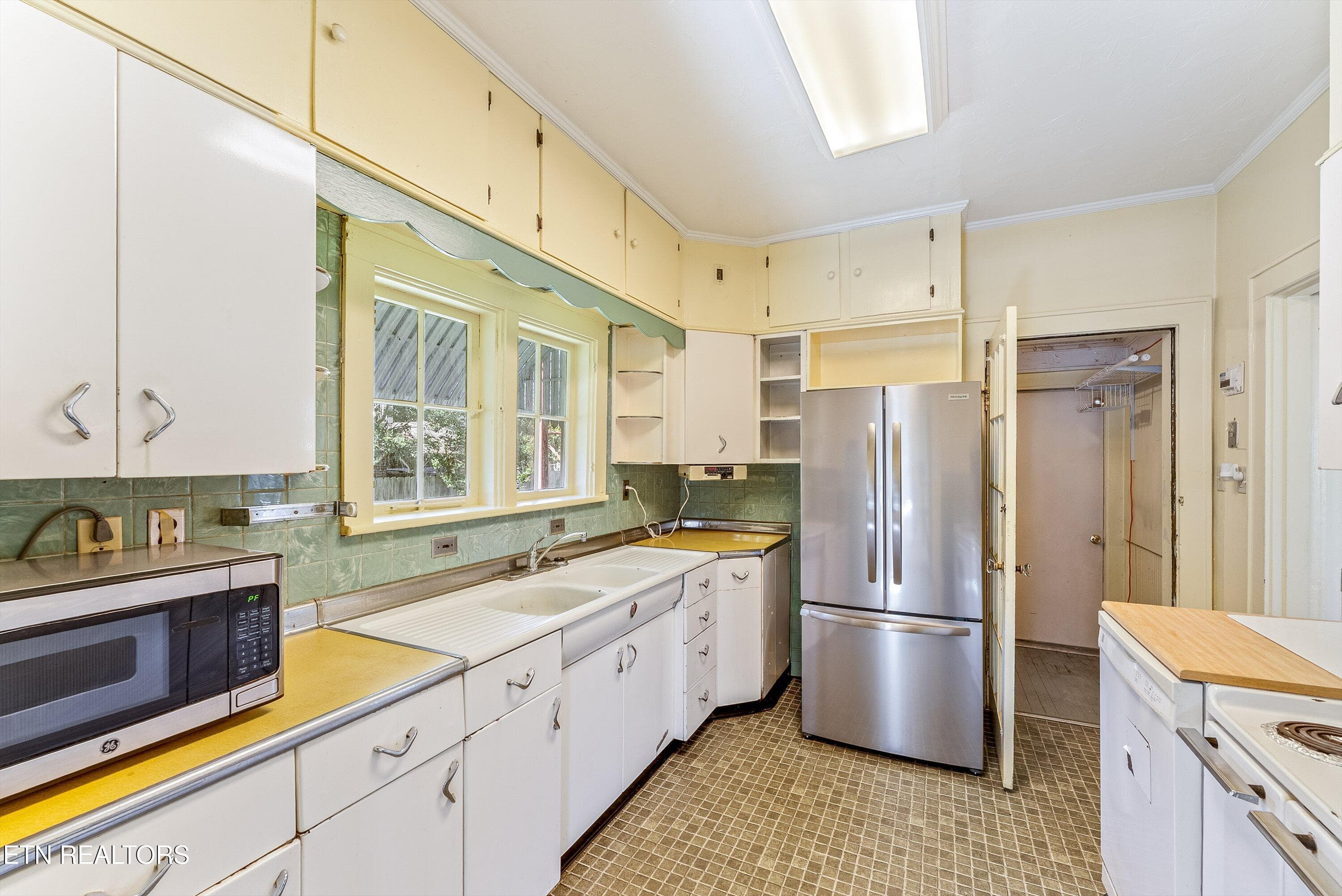 21-Kitchen A1 - 119 Adair Drive, Knoxville, TN 37918, Knoxville