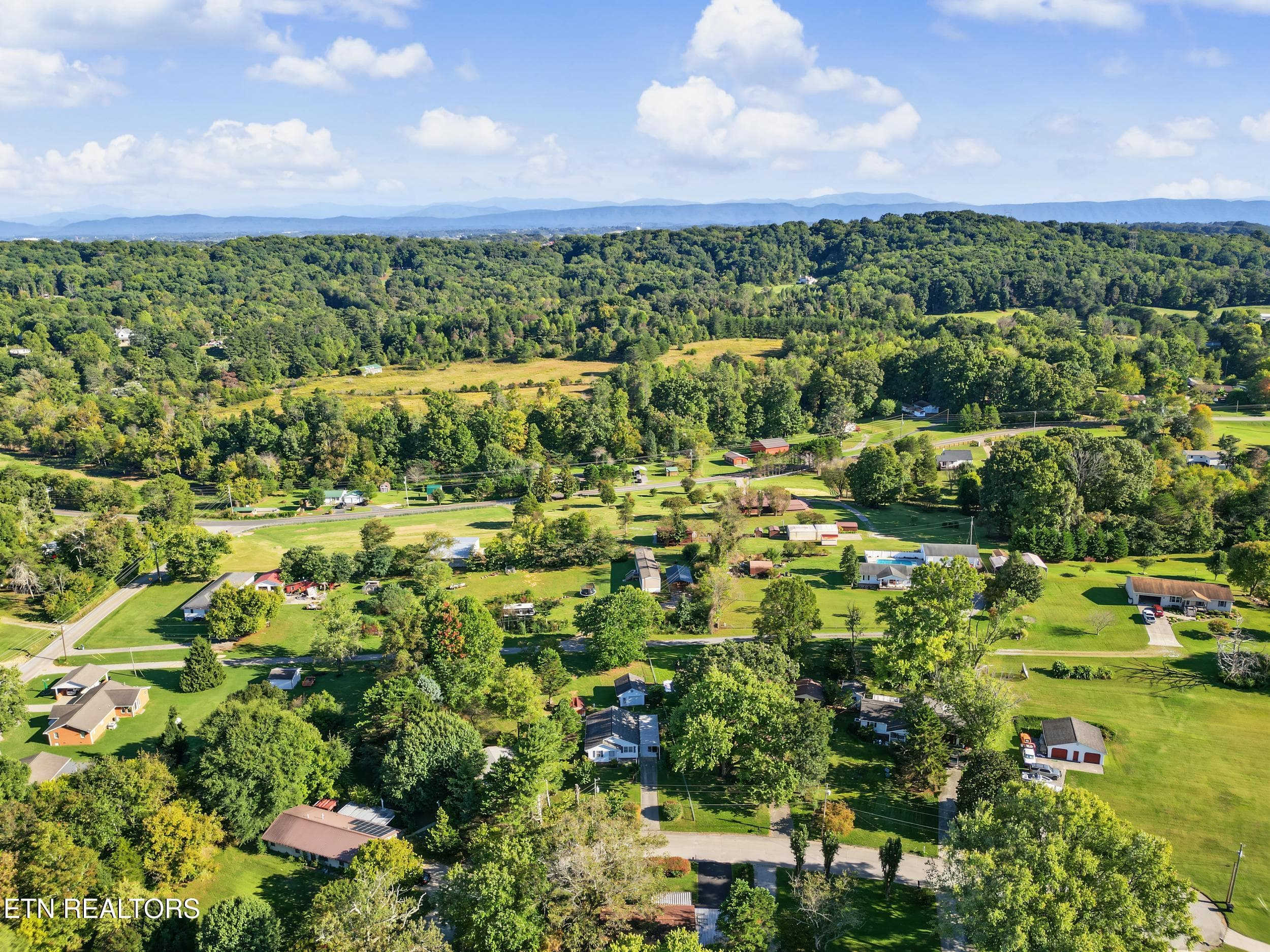 Drone of the area - 911 Michelle Drive, Friendsville, TN 37737, Friendsville