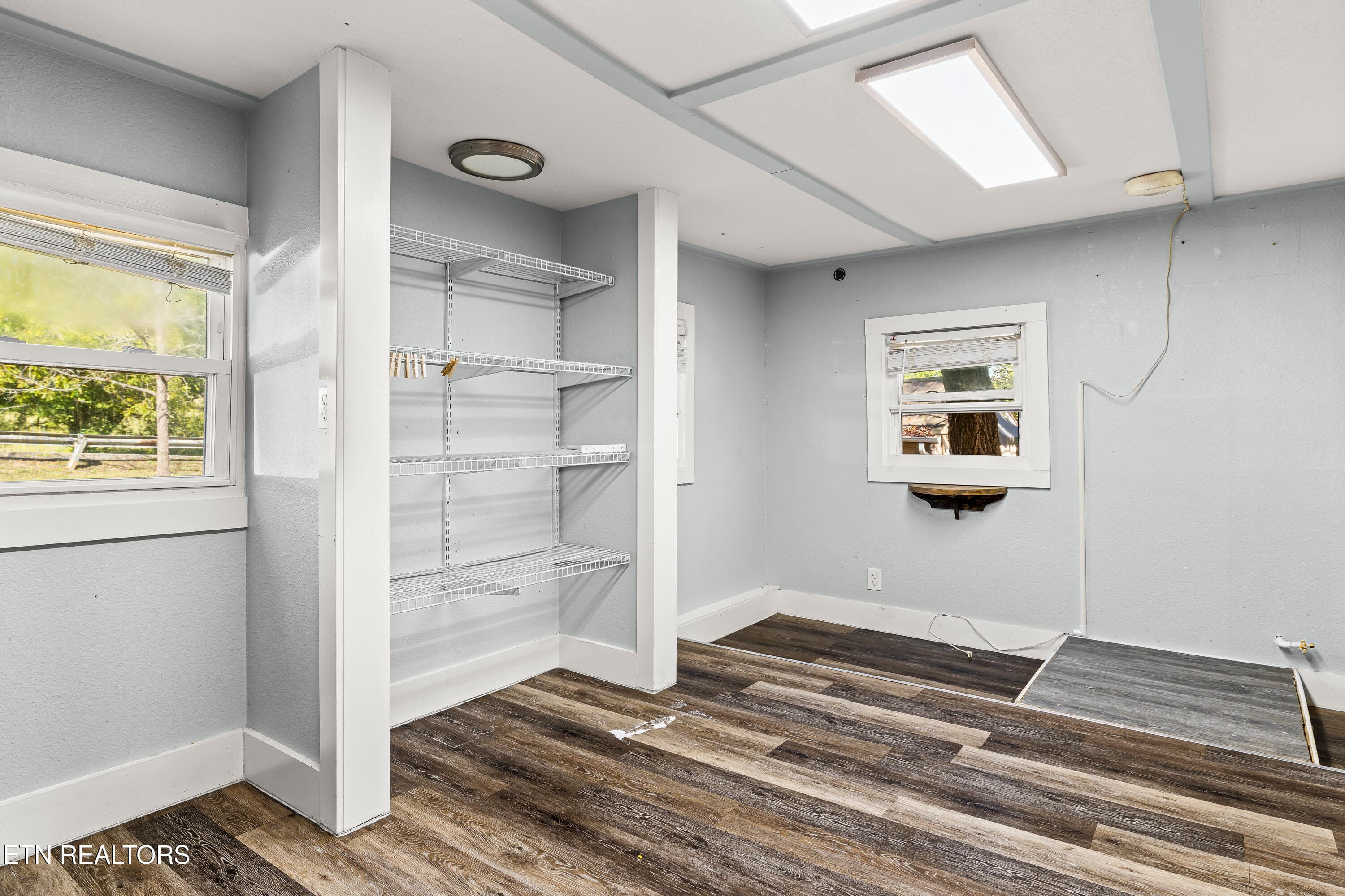 7421SeviervillePike-1 - 7421 Sevierville Pike, Knoxville, TN 37920, Knoxville